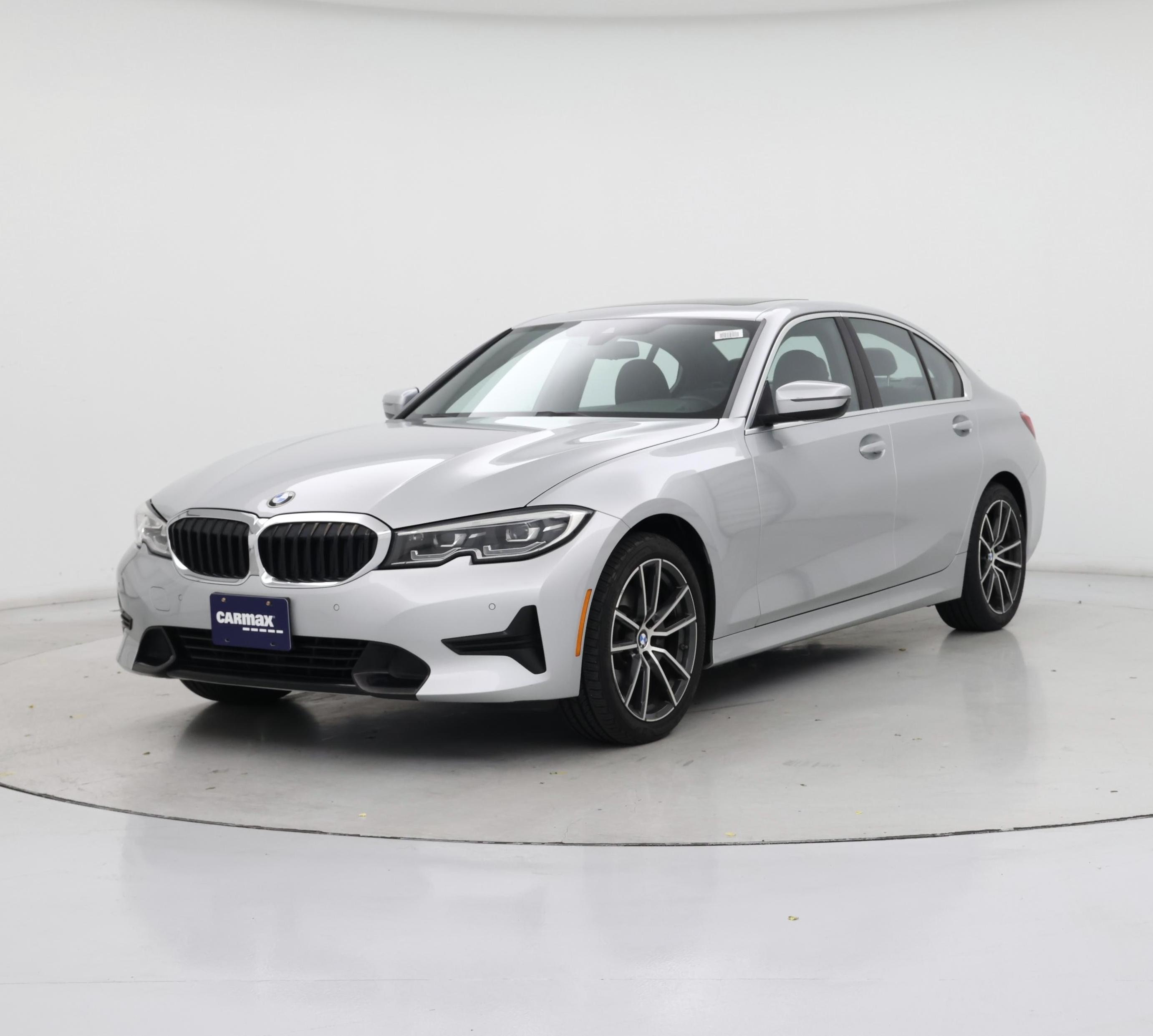 Thumbnail: 2019 BMW 3 Series - 4