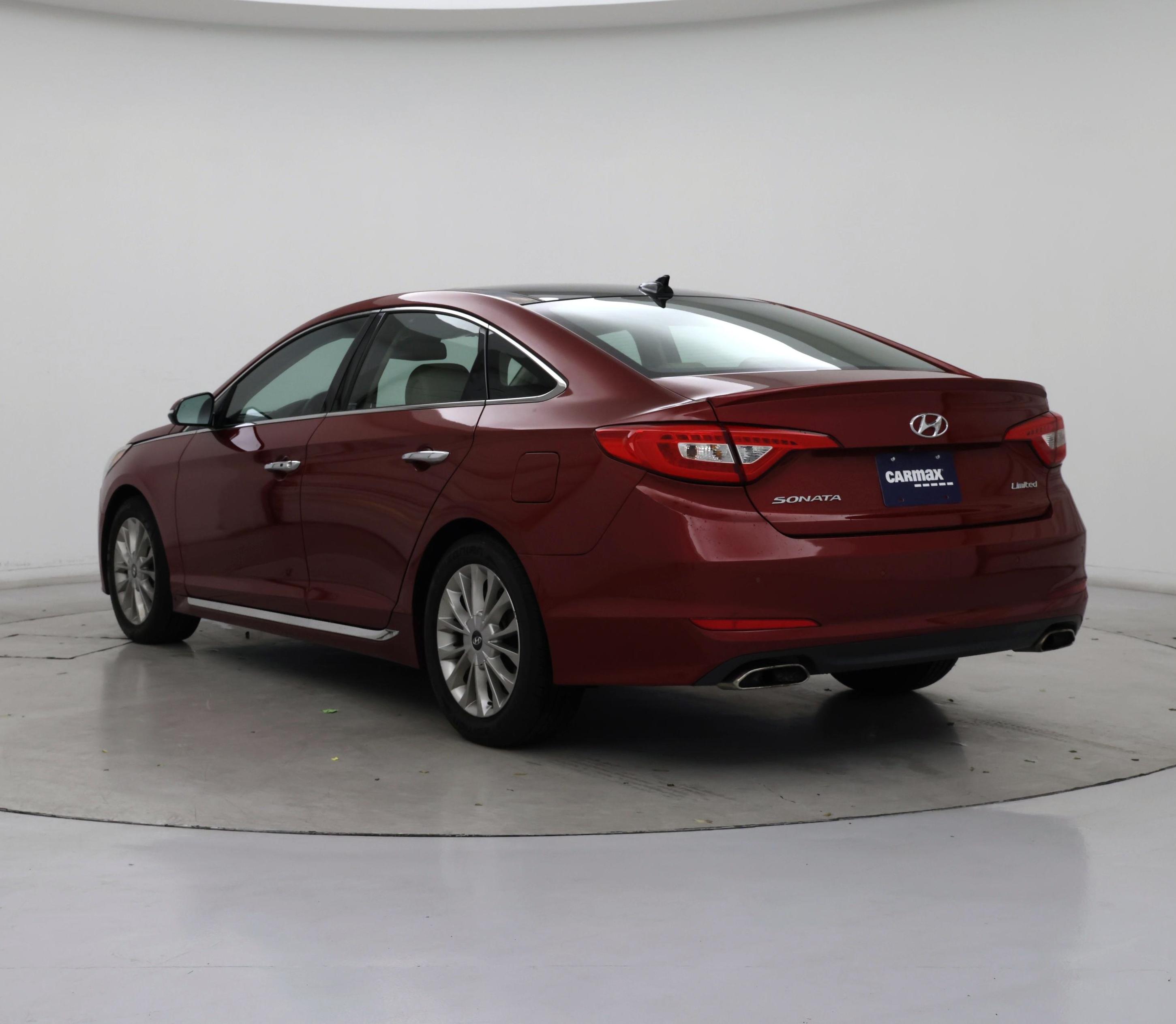 Thumbnail: 2015 Hyundai Sonata - 2