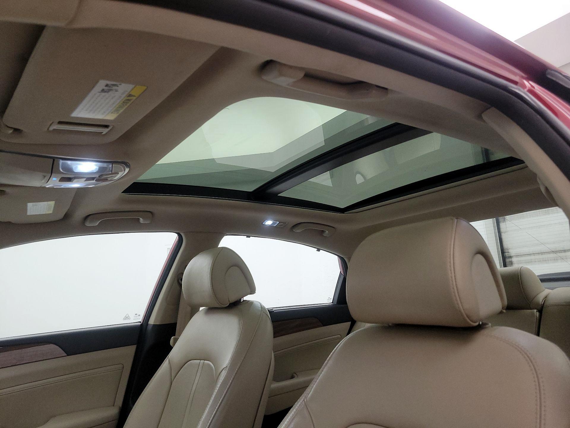 Thumbnail: 2015 Hyundai Sonata - 20
