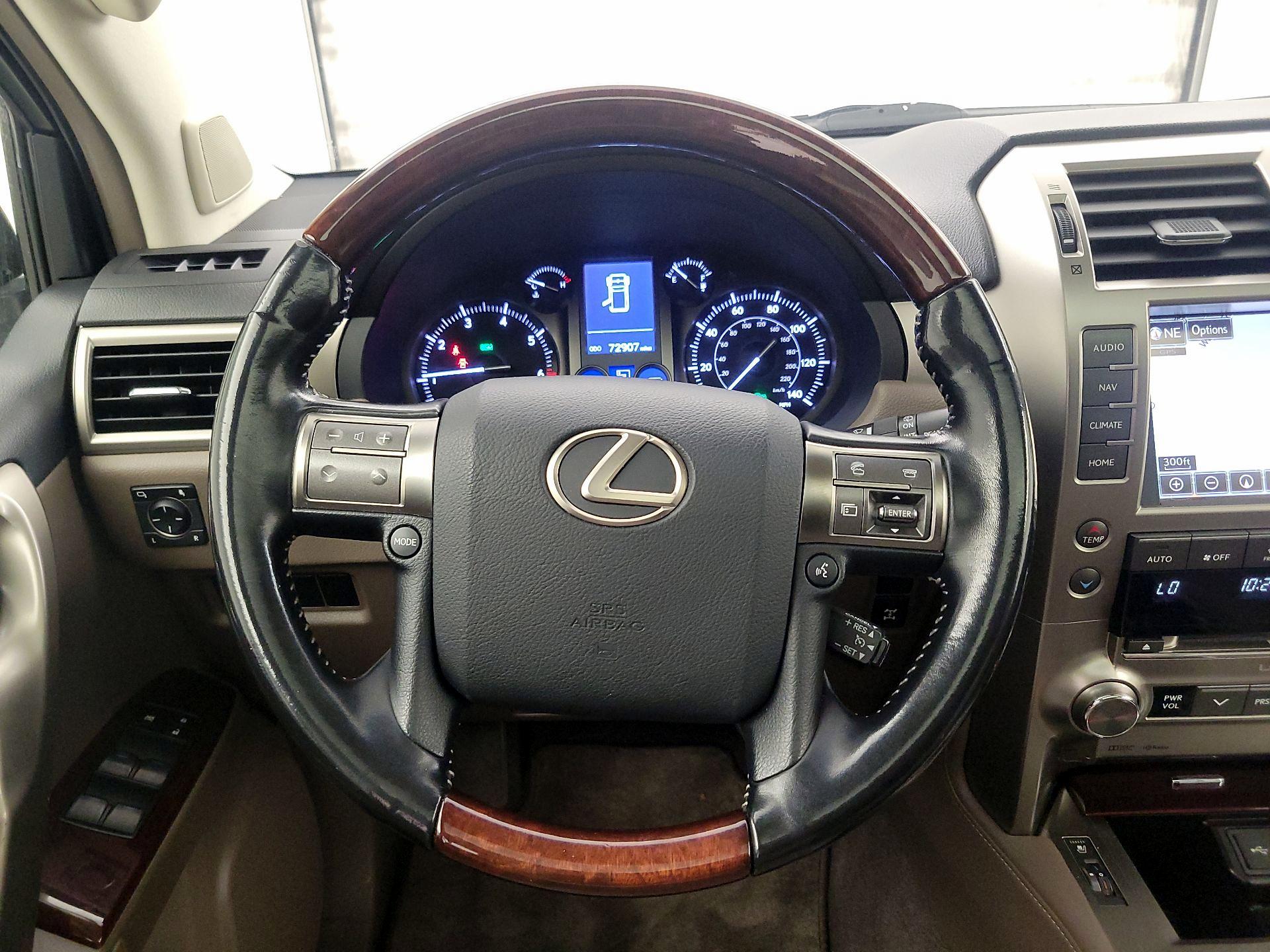 Thumbnail: 2018 Lexus GX - 10
