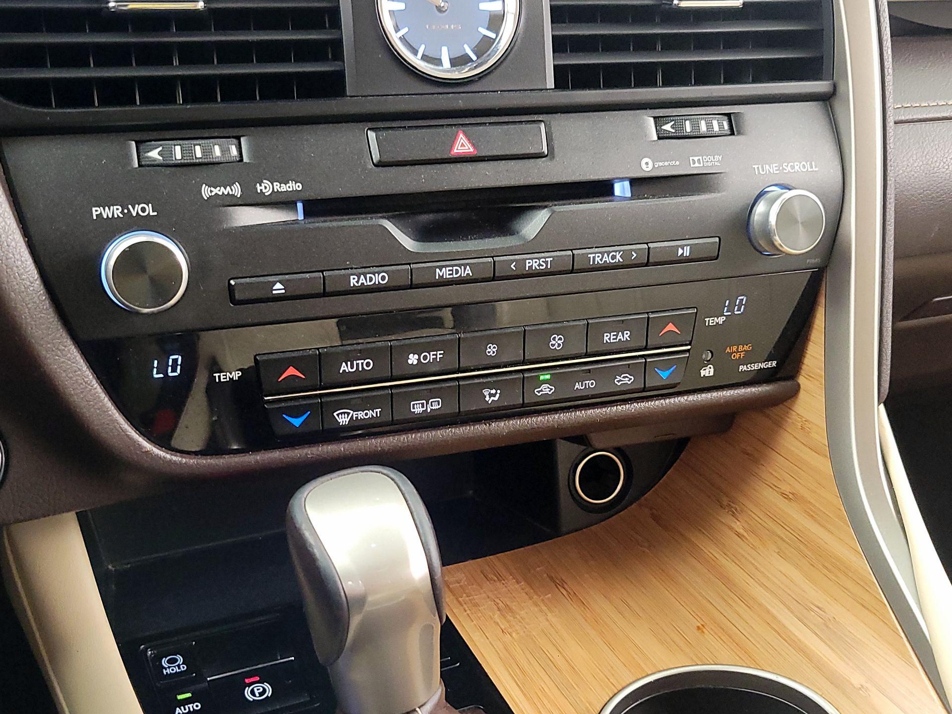 Thumbnail: 2019 Lexus RX - 17
