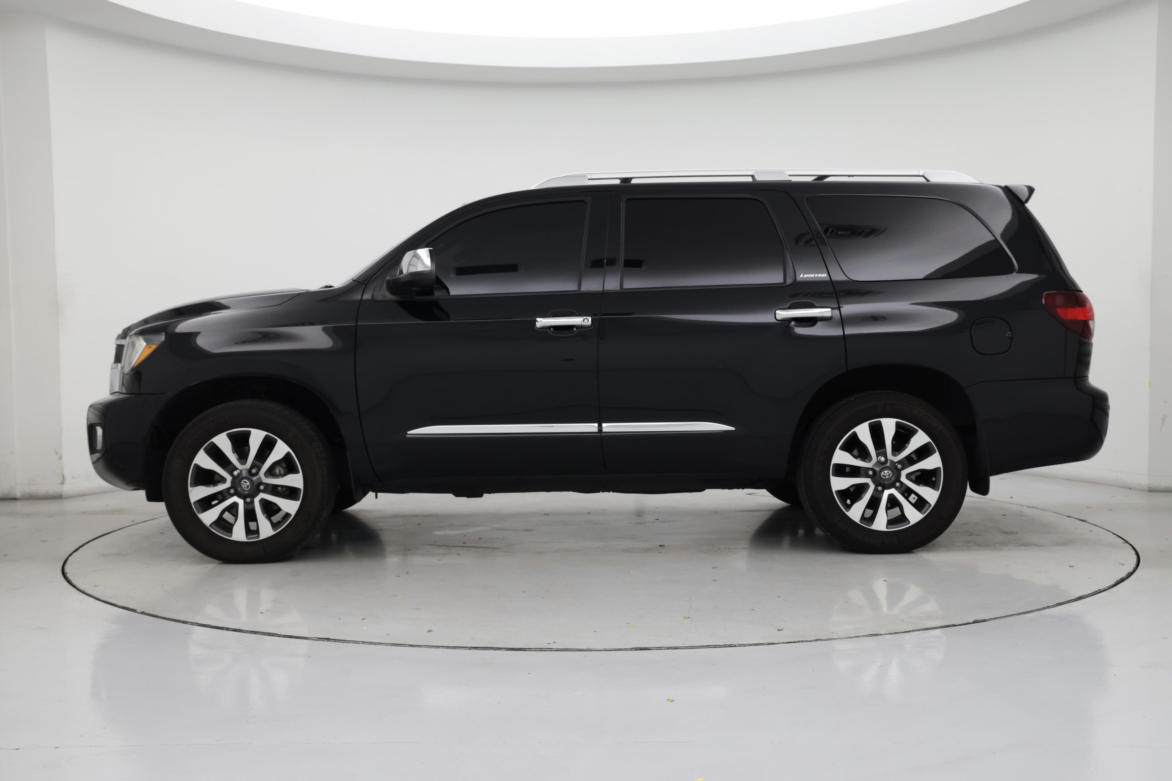 Thumbnail: 2019 Toyota Sequoia - 3