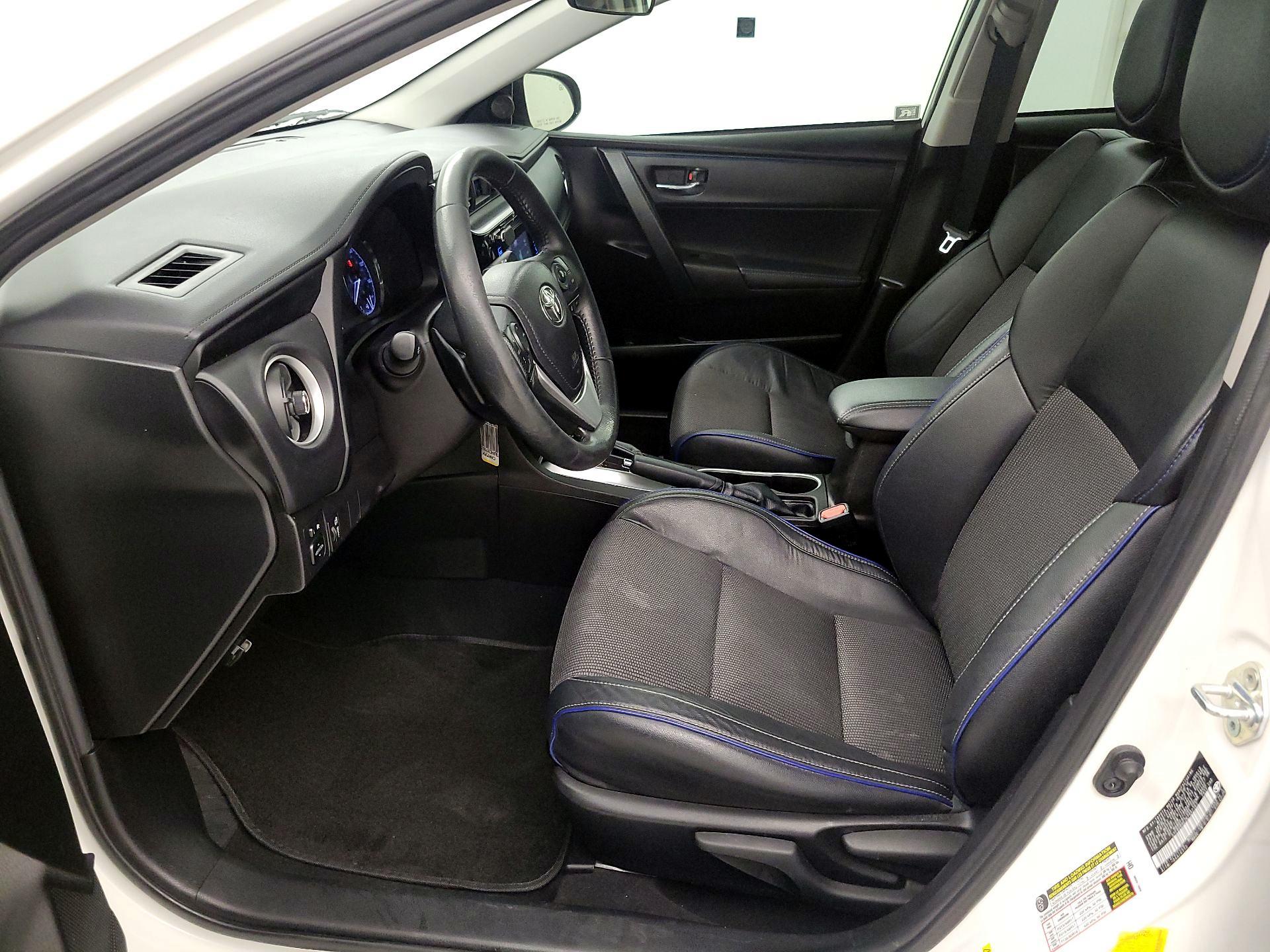 Thumbnail: 2019 Toyota Corolla - 11