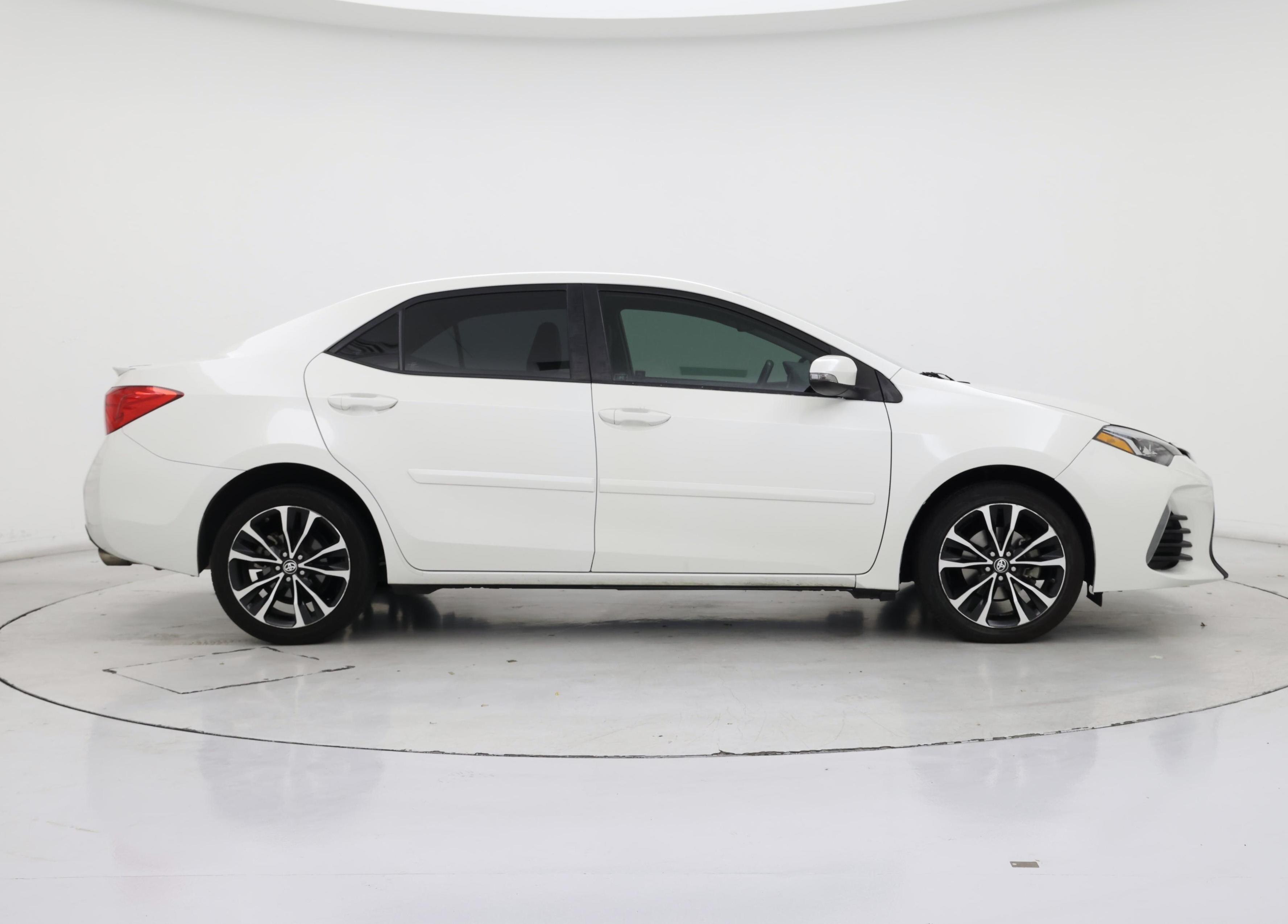 Thumbnail: 2019 Toyota Corolla - 7