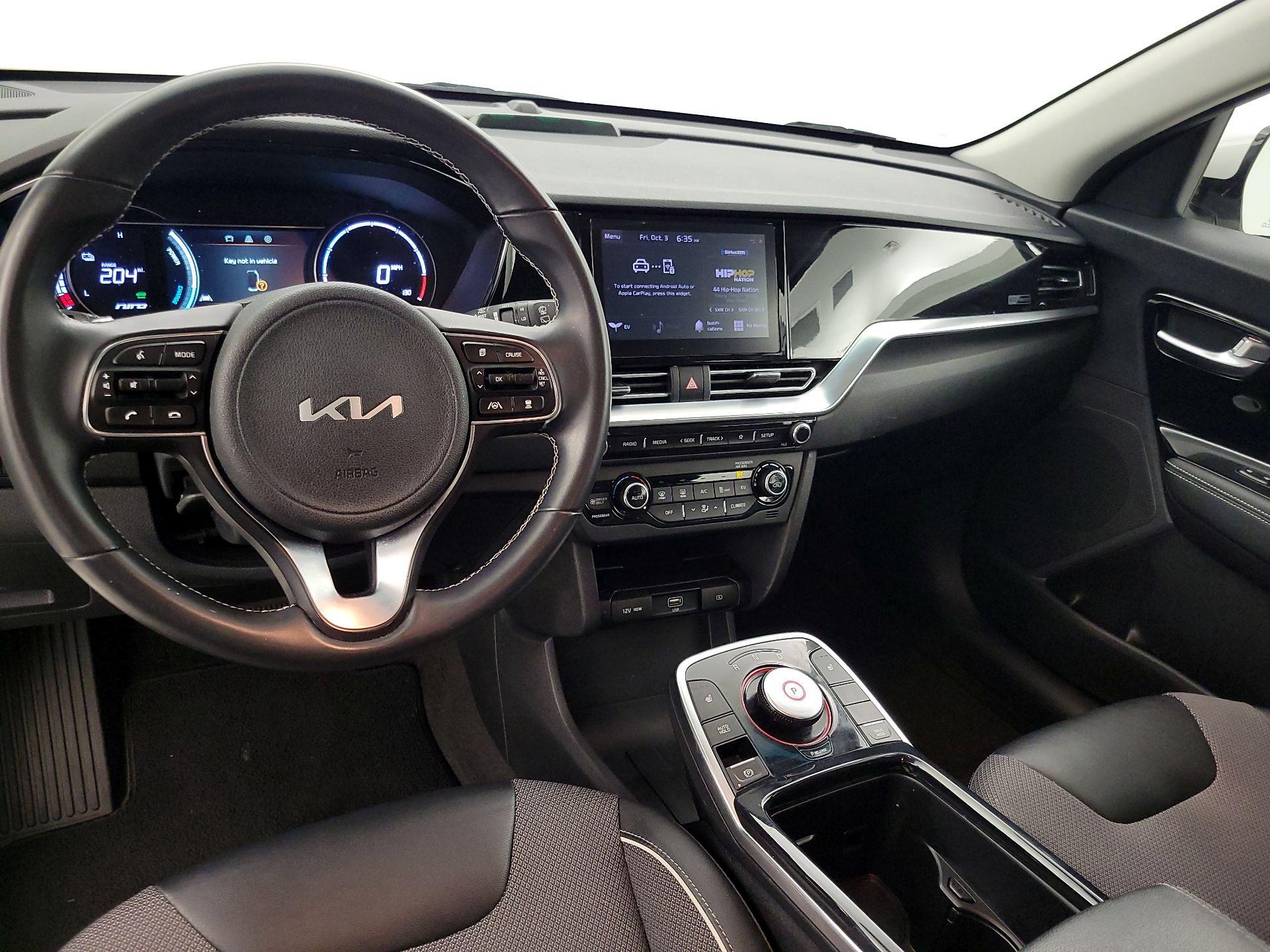 Thumbnail: 2022 Kia Niro - 9