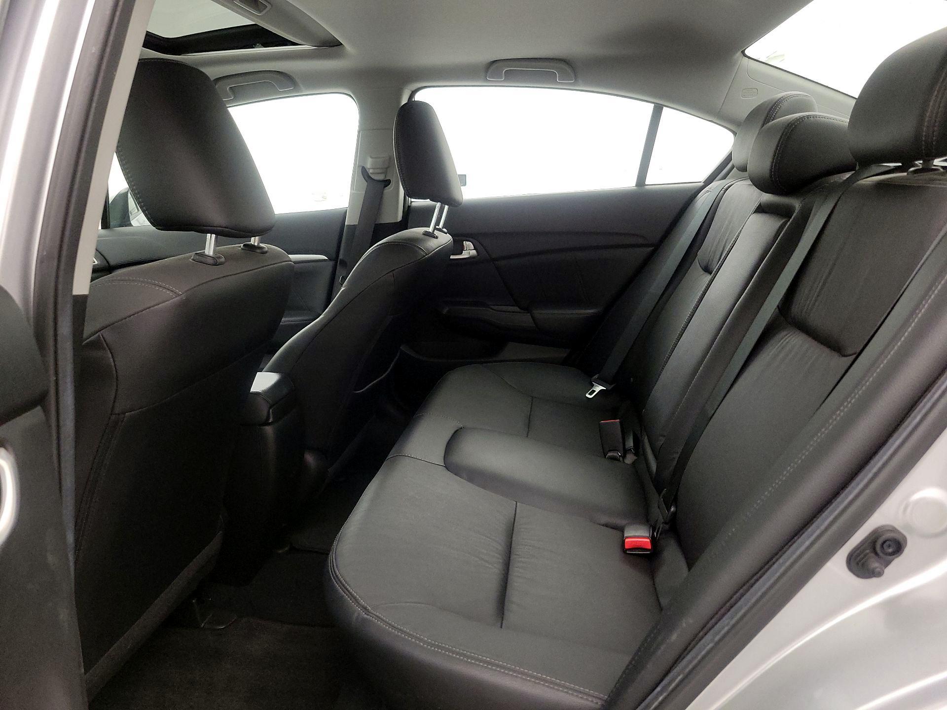 Thumbnail: 2015 Honda Civic - 20