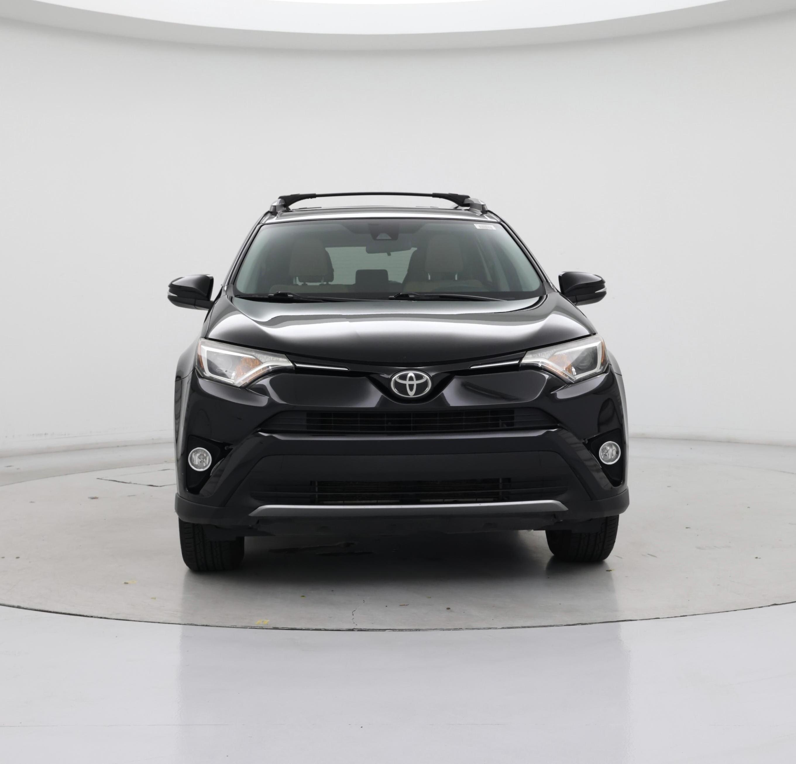 Thumbnail: 2017 Toyota RAV4 - 5