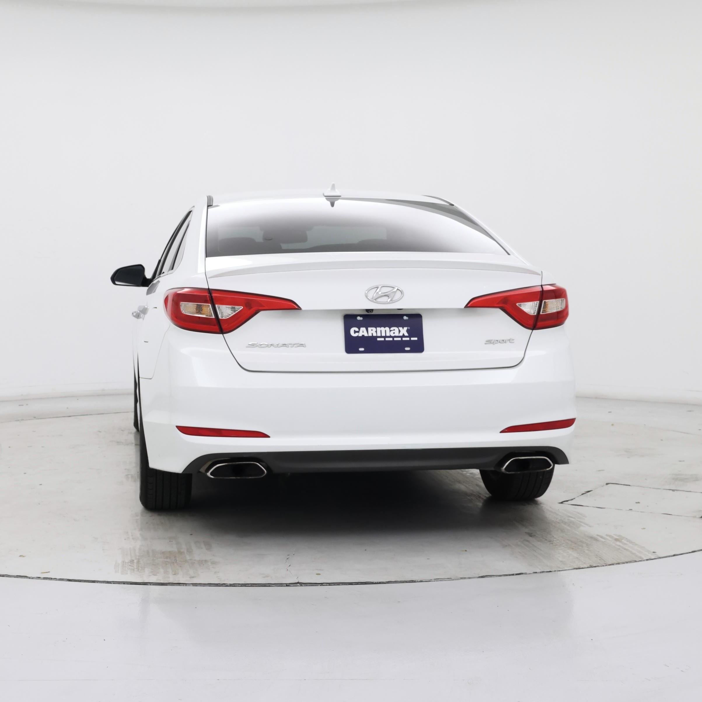 Thumbnail: 2015 Hyundai Sonata - 6