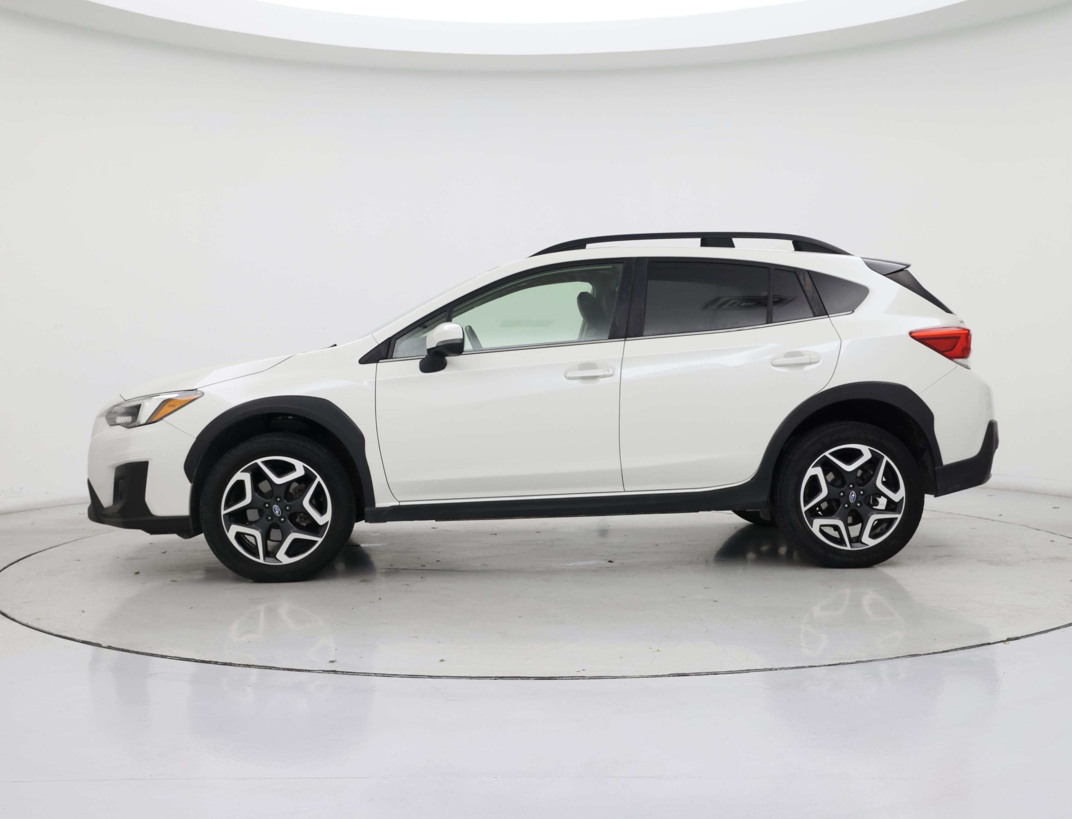 Thumbnail: 2019 Subaru Crosstrek - 3