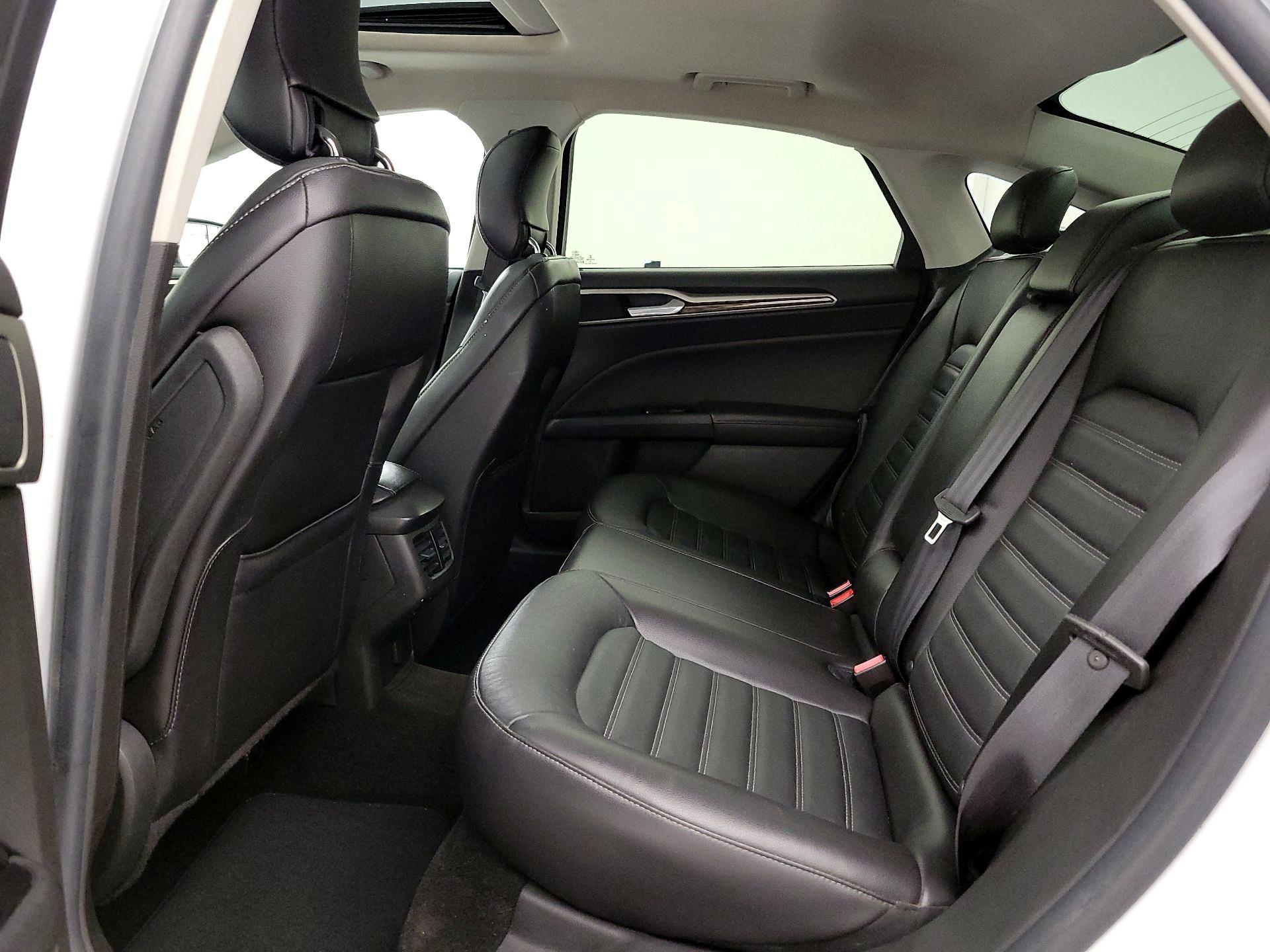 Thumbnail: 2014 Ford Fusion - 20