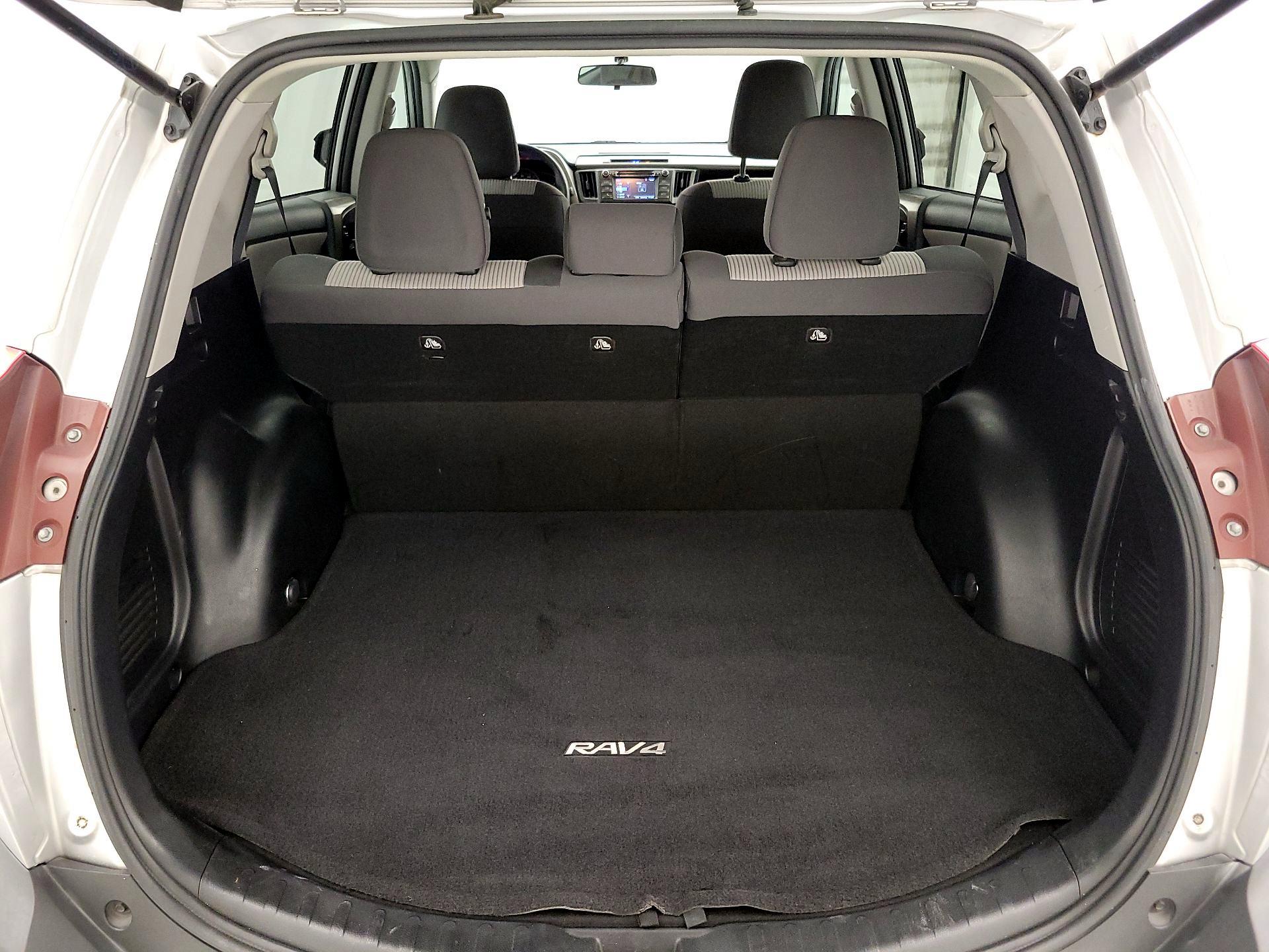 Thumbnail: 2014 Toyota RAV4 - 20
