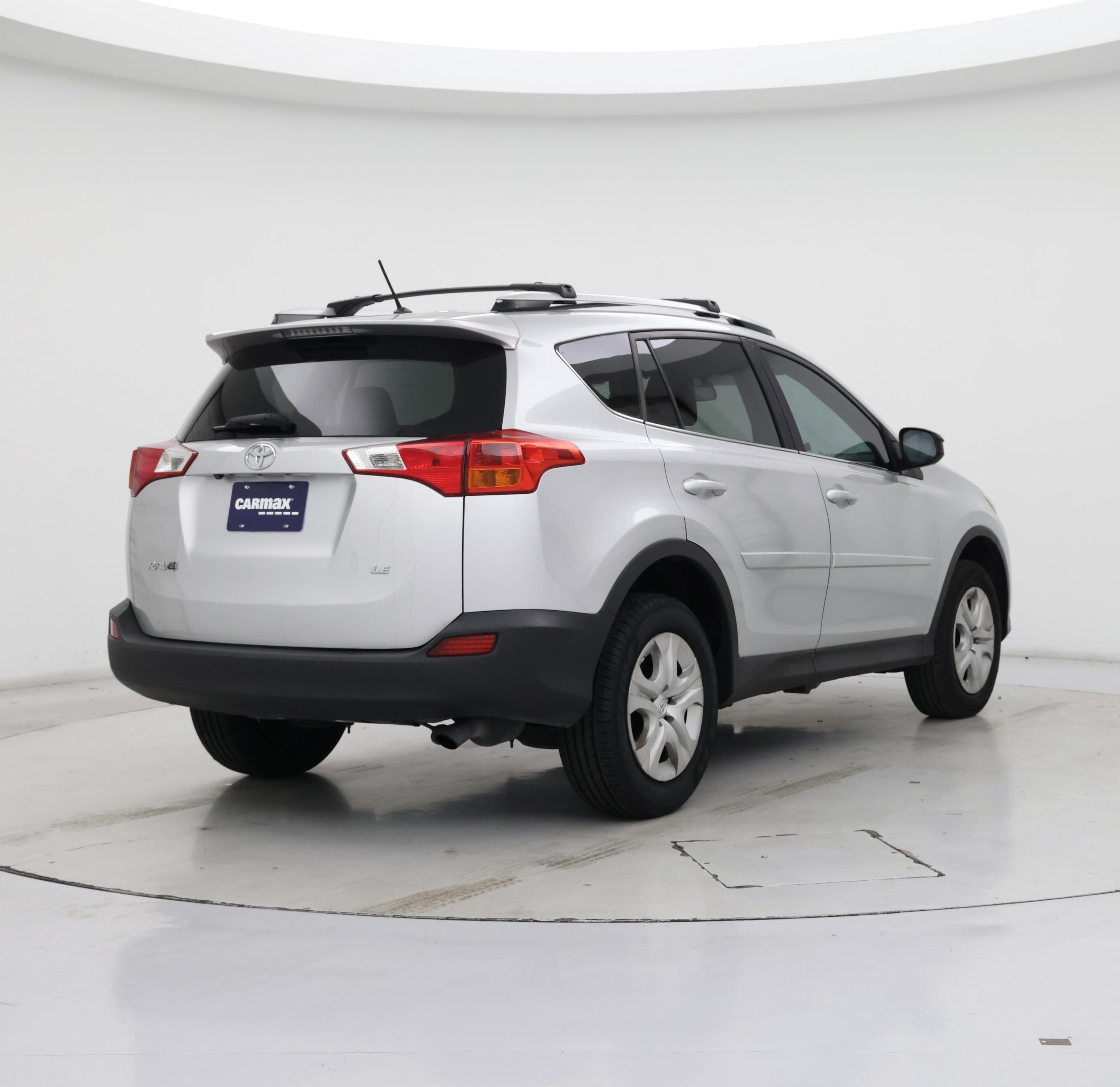Thumbnail: 2014 Toyota RAV4 - 8