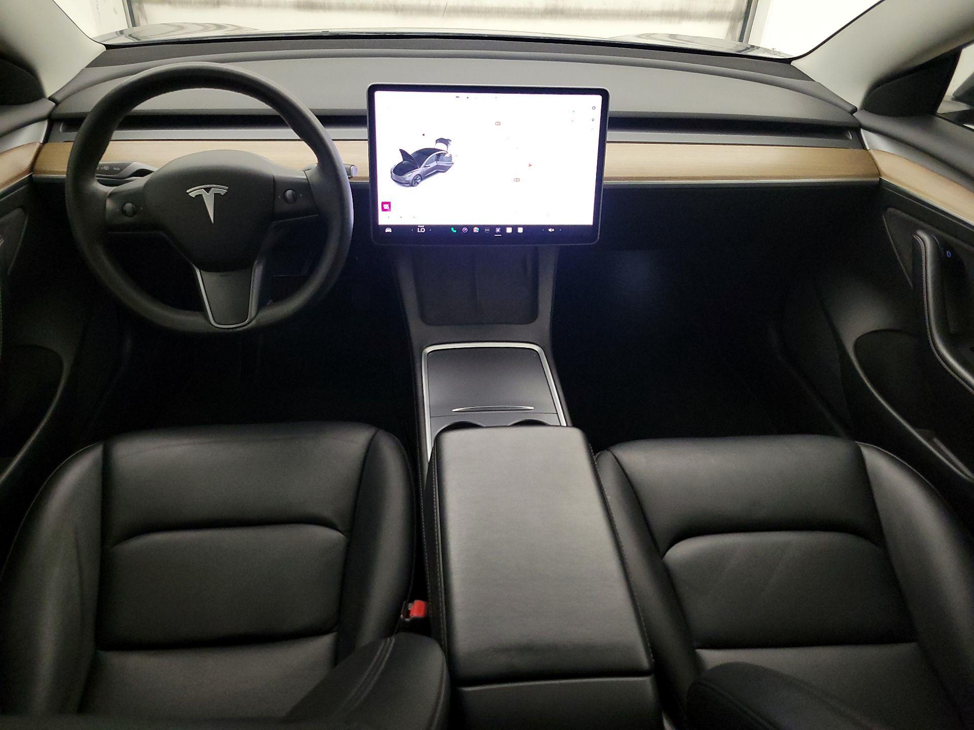 Thumbnail: 2022 Tesla Model 3 - 9