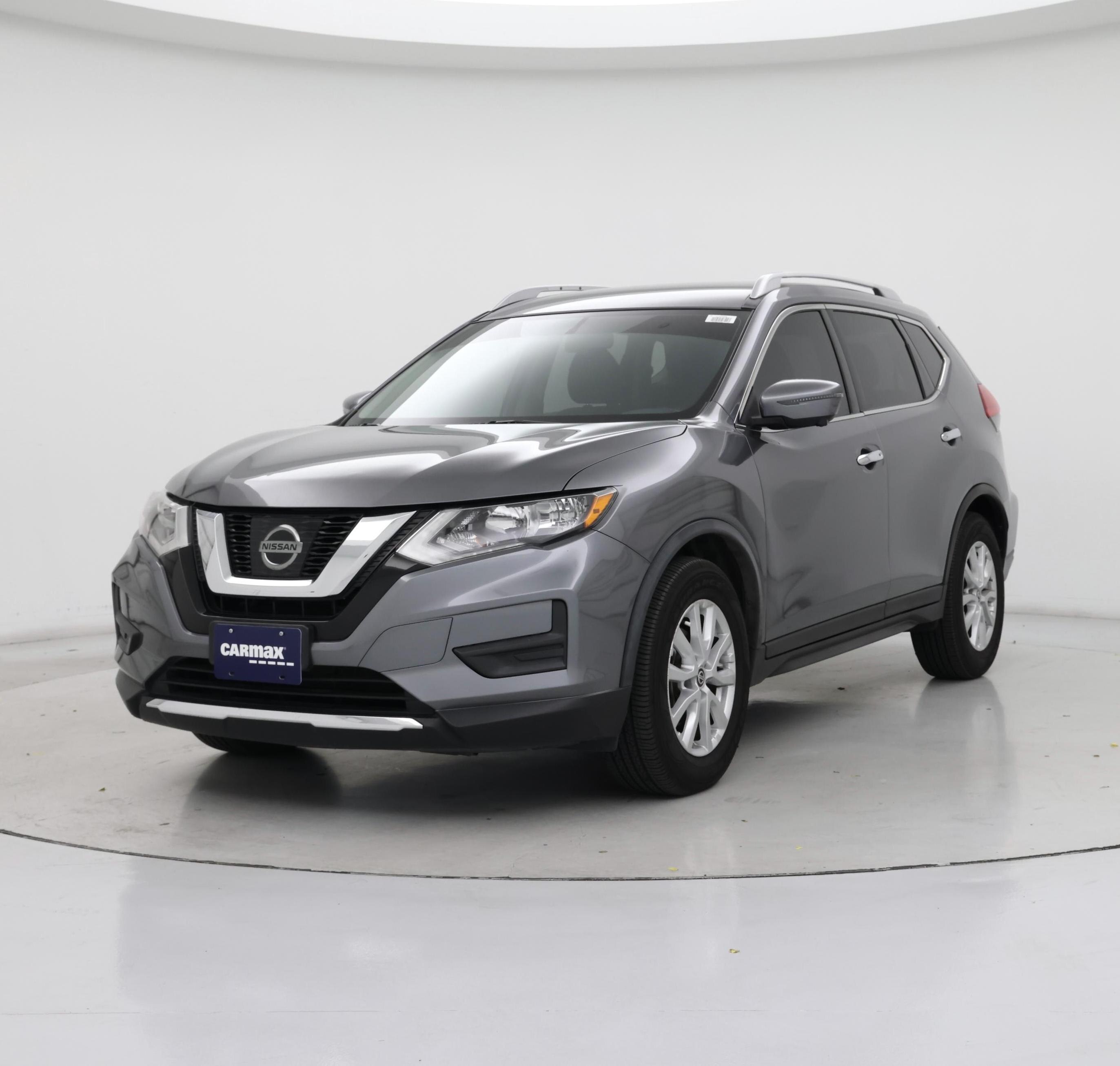 Thumbnail: 2017 Nissan Rogue - 4
