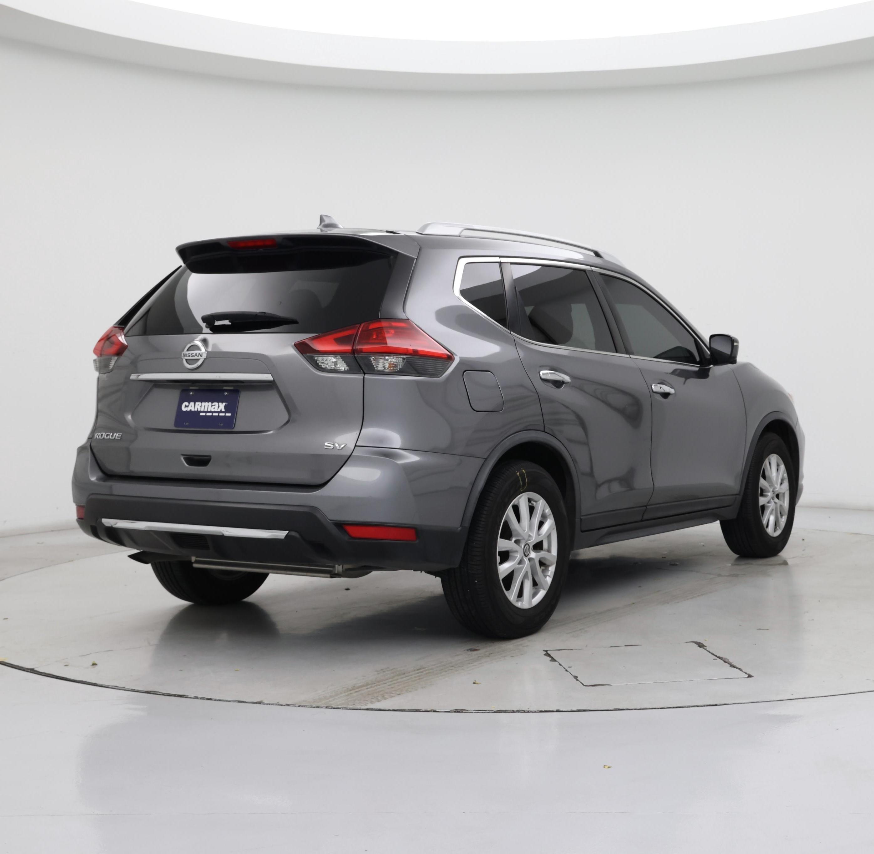 Thumbnail: 2017 Nissan Rogue - 8