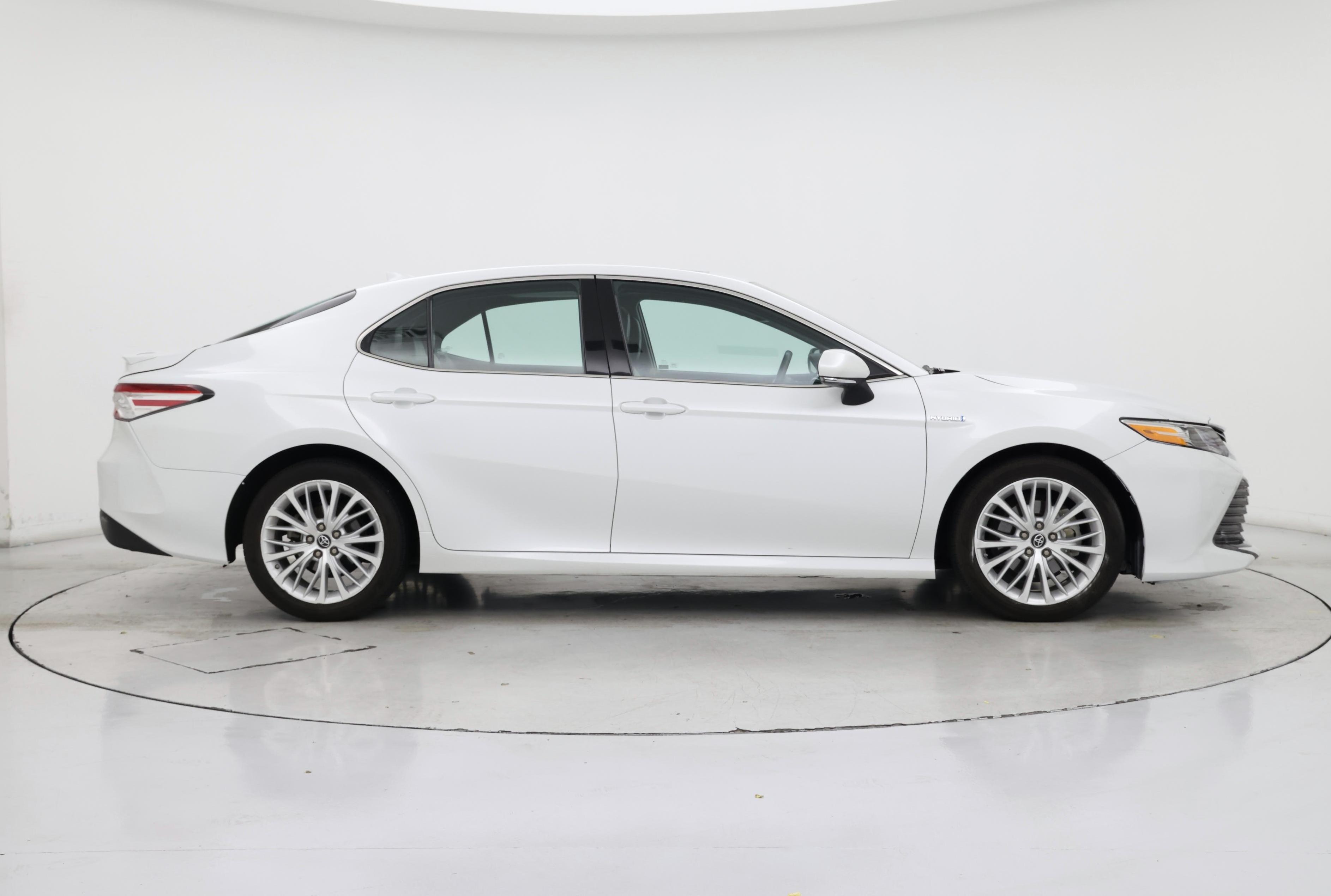 Thumbnail: 2018 Toyota Camry - 7