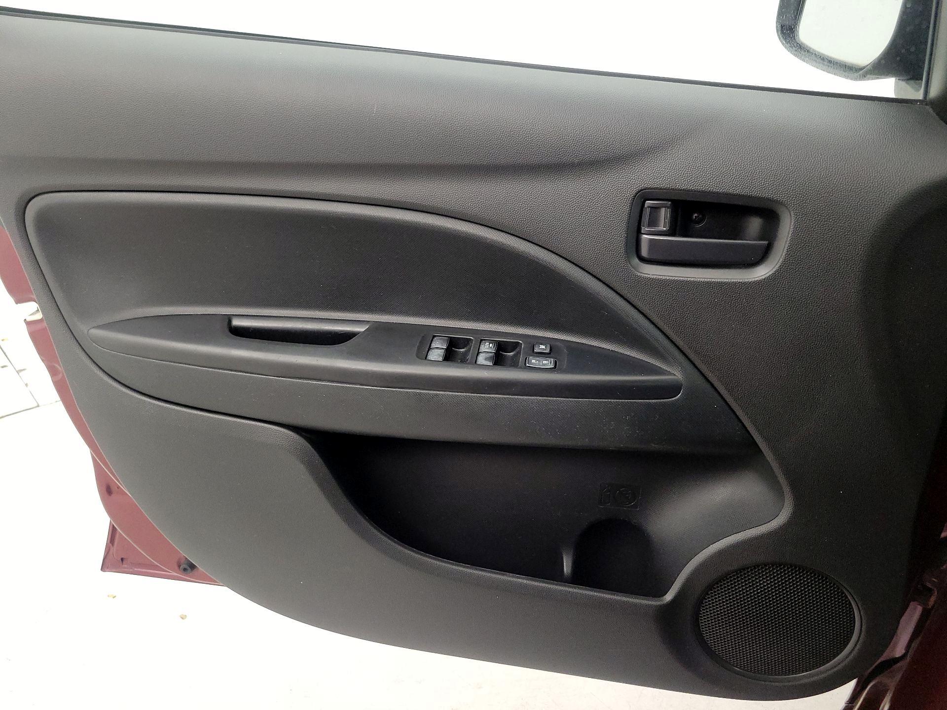 Thumbnail: 2020 Mitsubishi Mirage - 12