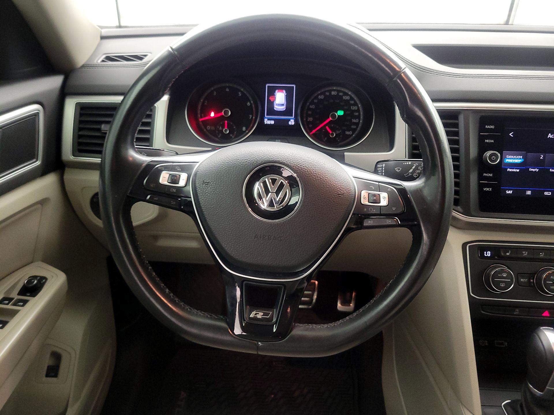 Thumbnail: 2018 Volkswagen Atlas - 10