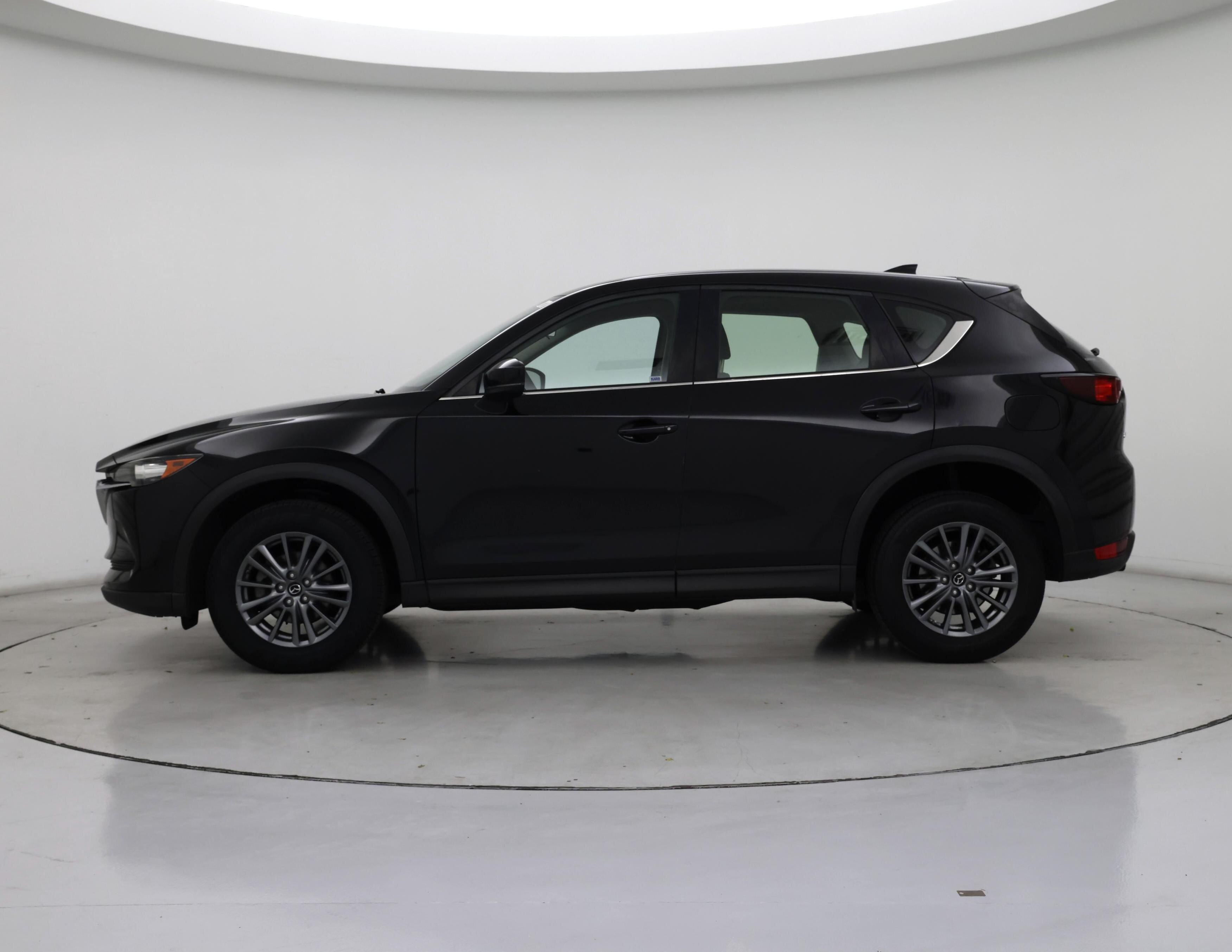 Thumbnail: 2017 Mazda CX-5 - 3