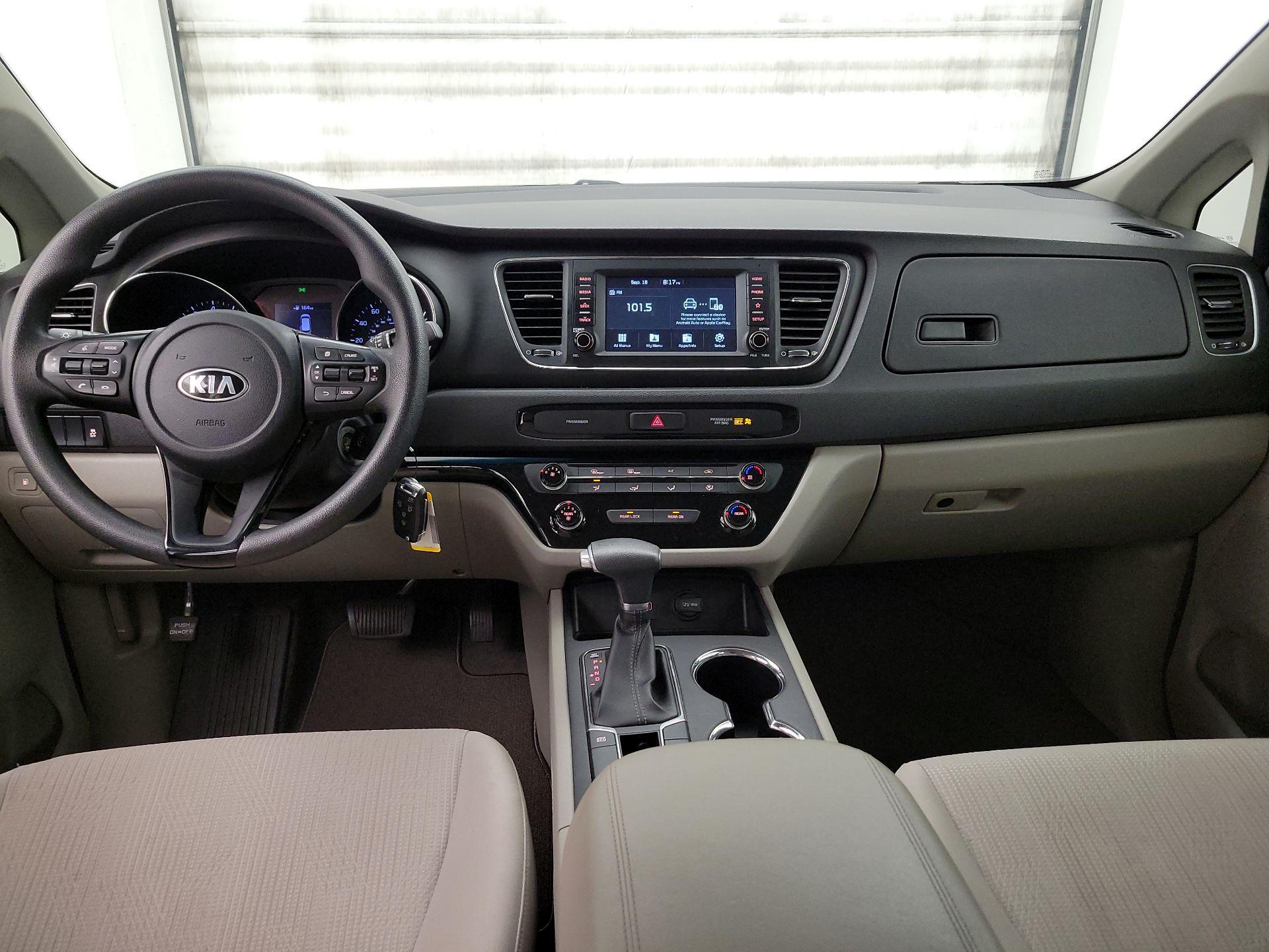 Thumbnail: 2019 Kia Sedona - 9