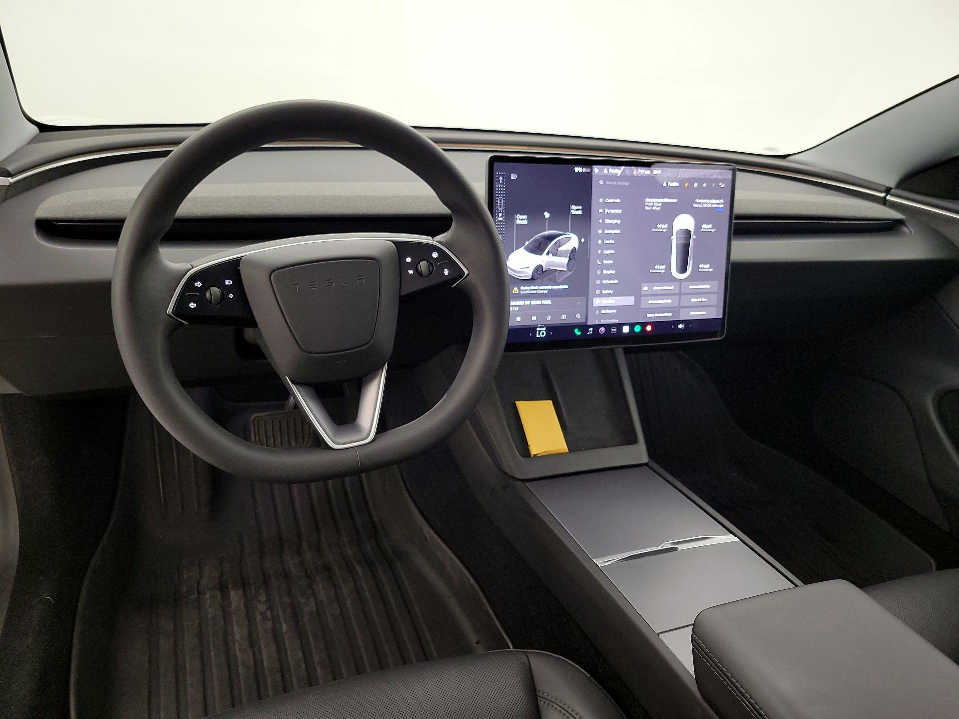 Thumbnail: 2025 Tesla Model 3 - 9