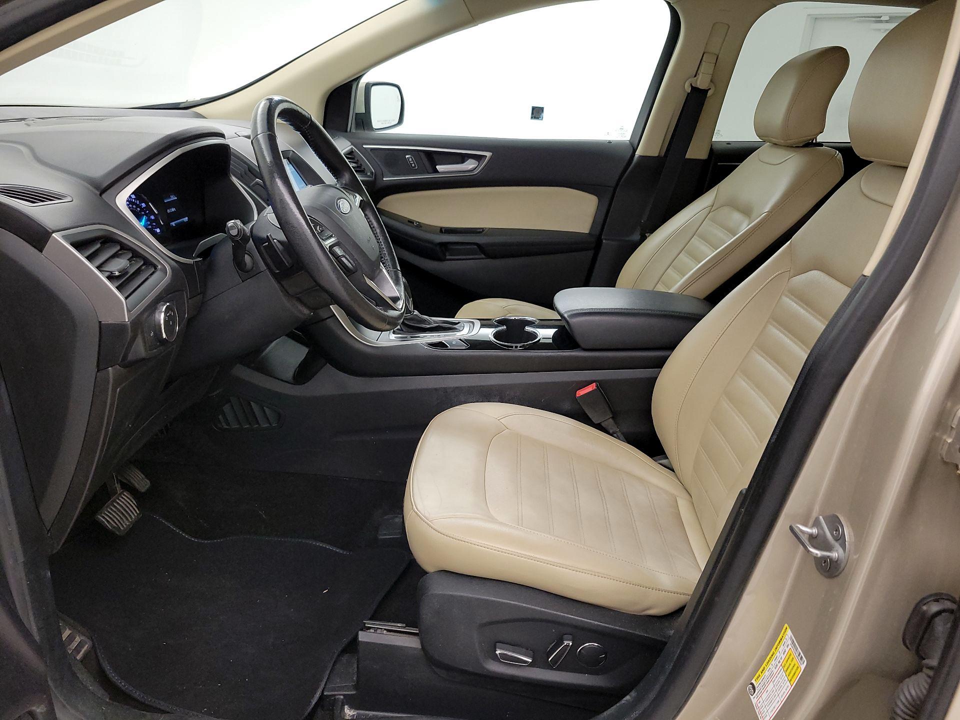 Thumbnail: 2018 Ford Edge - 11