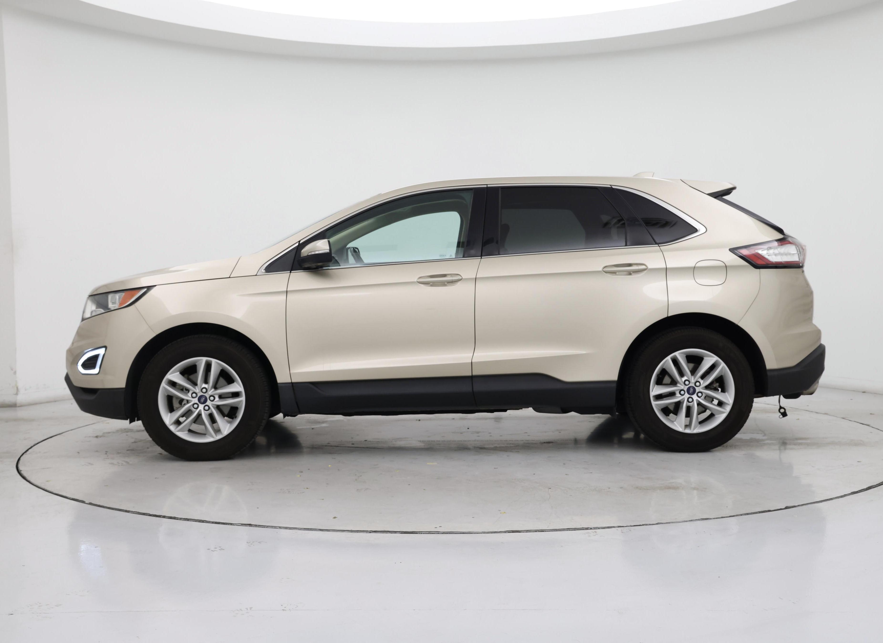 Thumbnail: 2018 Ford Edge - 3