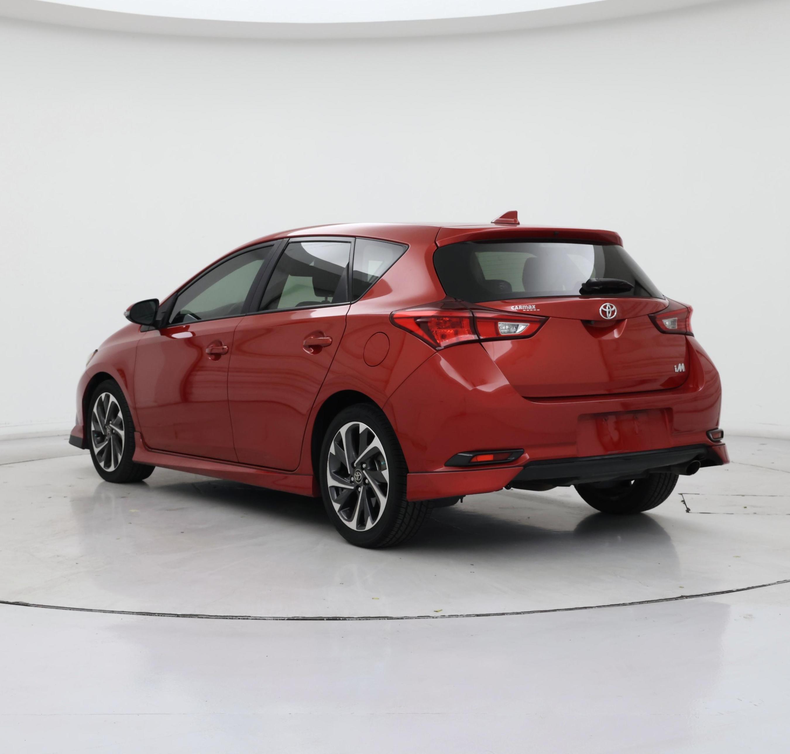 Thumbnail: 2017 Toyota Corolla iM - 2