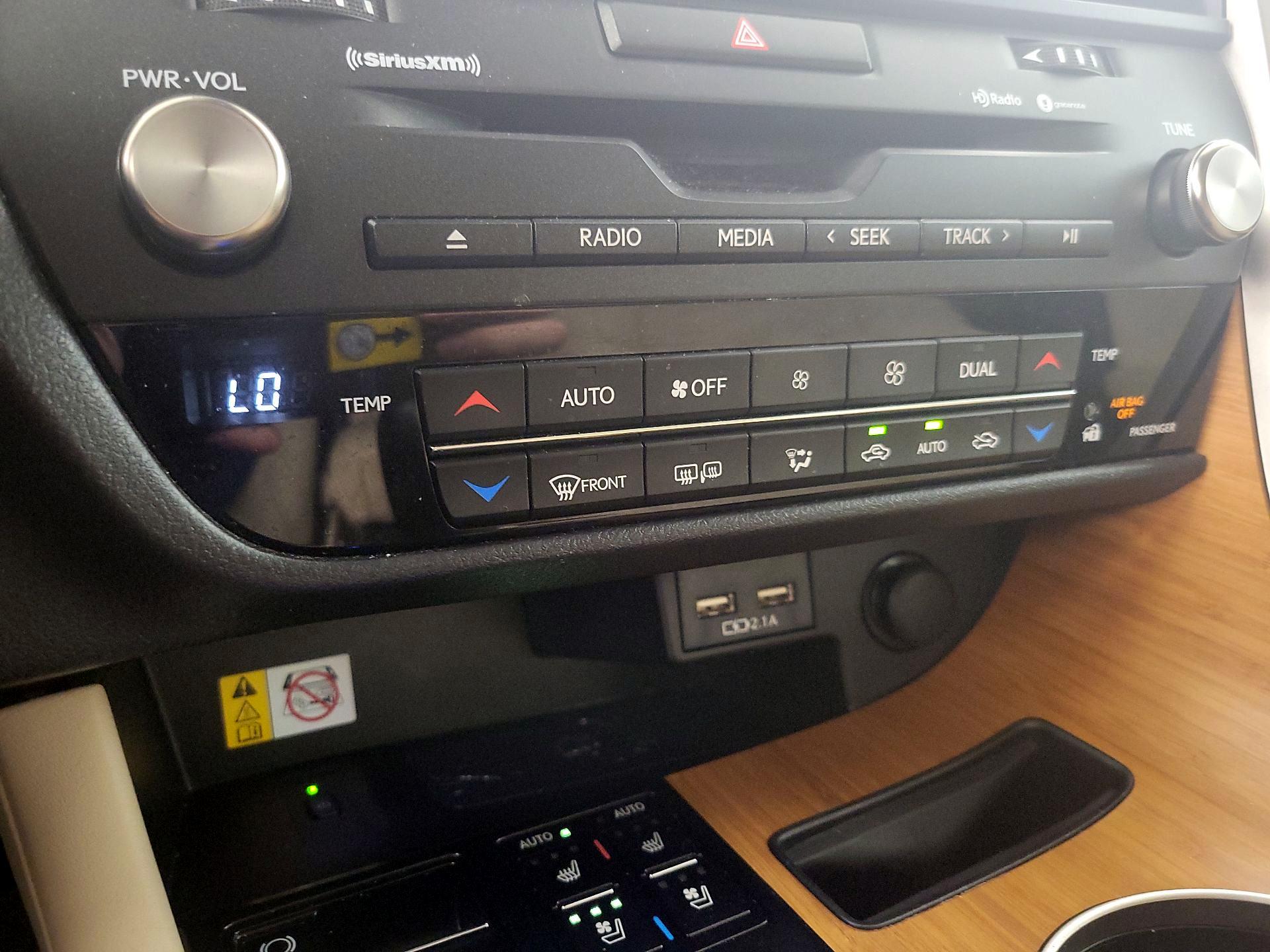 Thumbnail: 2022 Lexus RX - 17