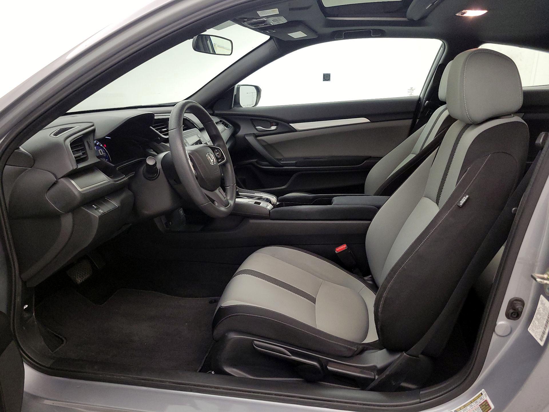 Thumbnail: 2016 Honda Civic - 11