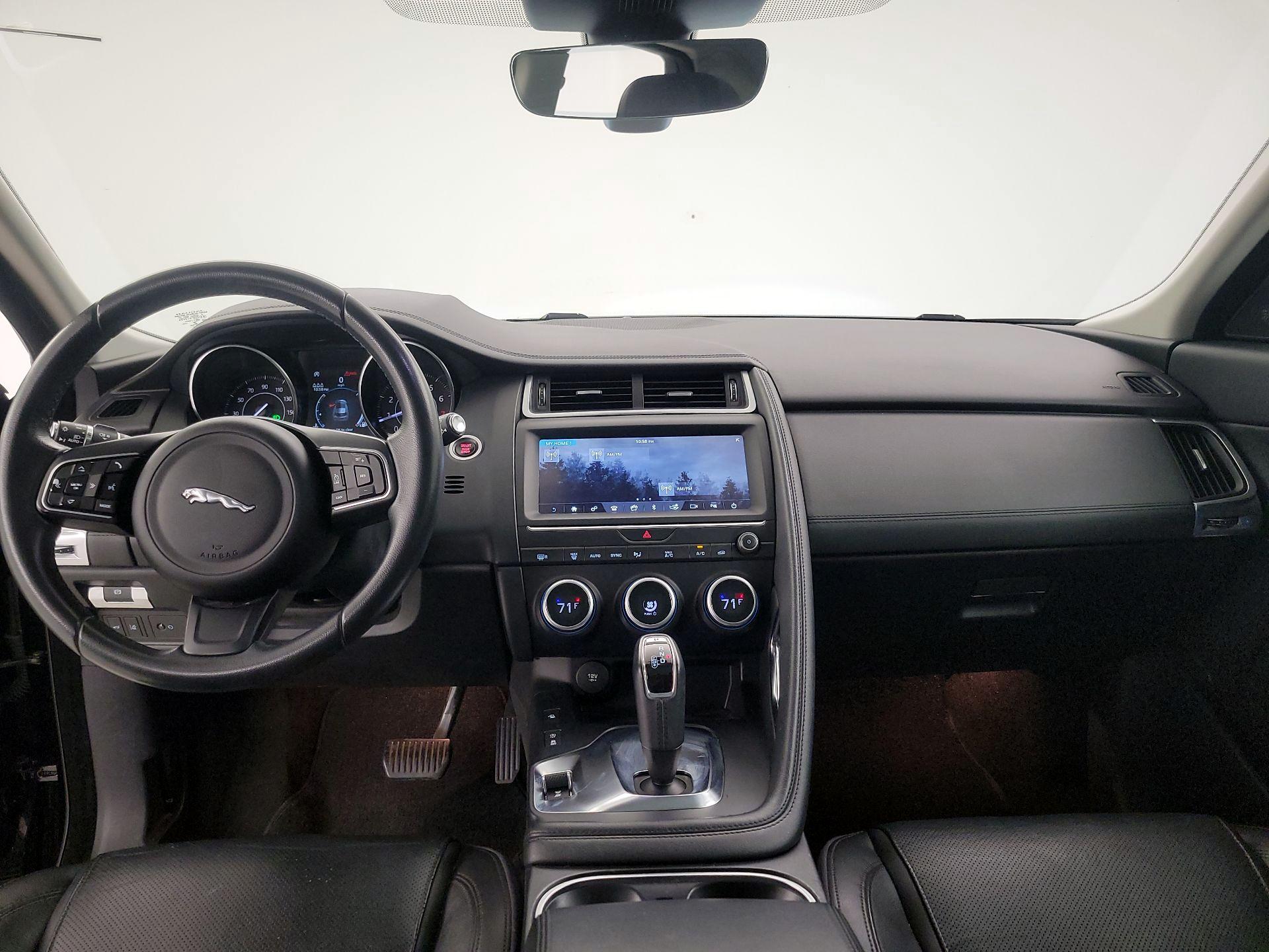 Thumbnail: 2020 Jaguar E-Pace - 9