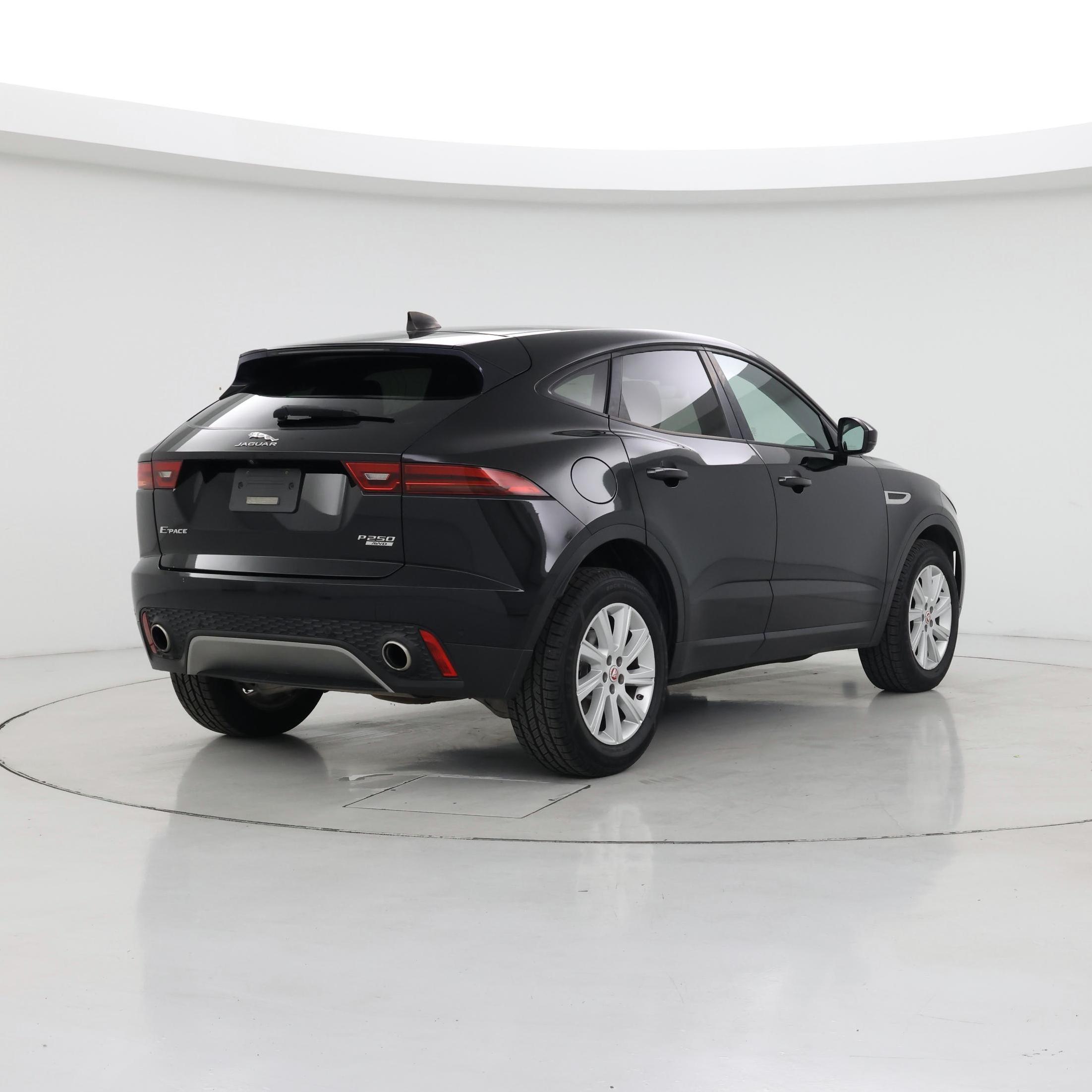 Thumbnail: 2020 Jaguar E-Pace - 8