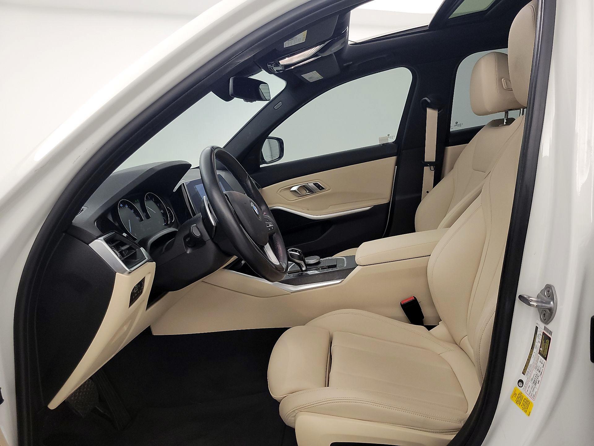 Thumbnail: 2020 BMW 3 Series - 11