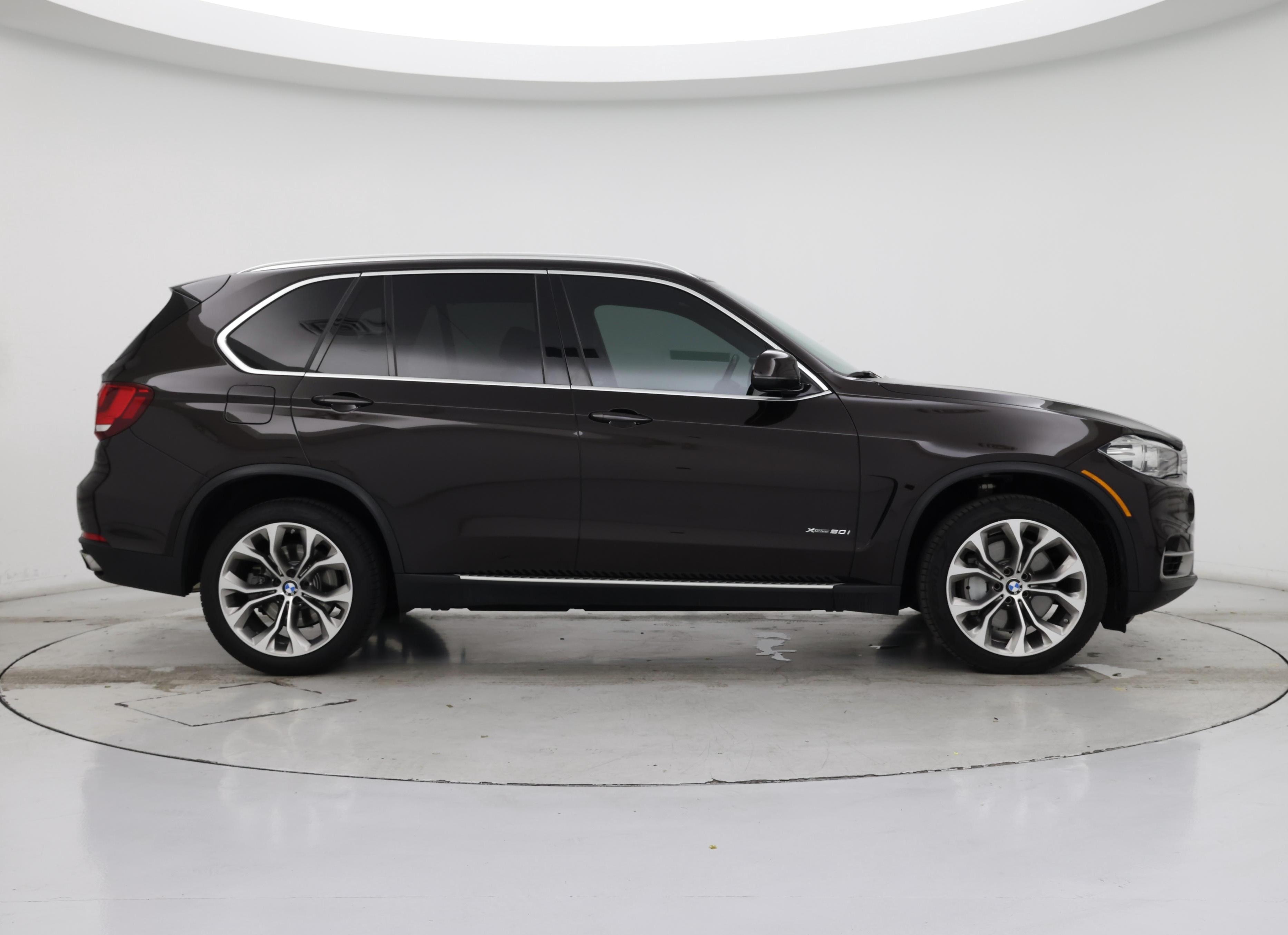 Thumbnail: 2017 BMW X5 - 7