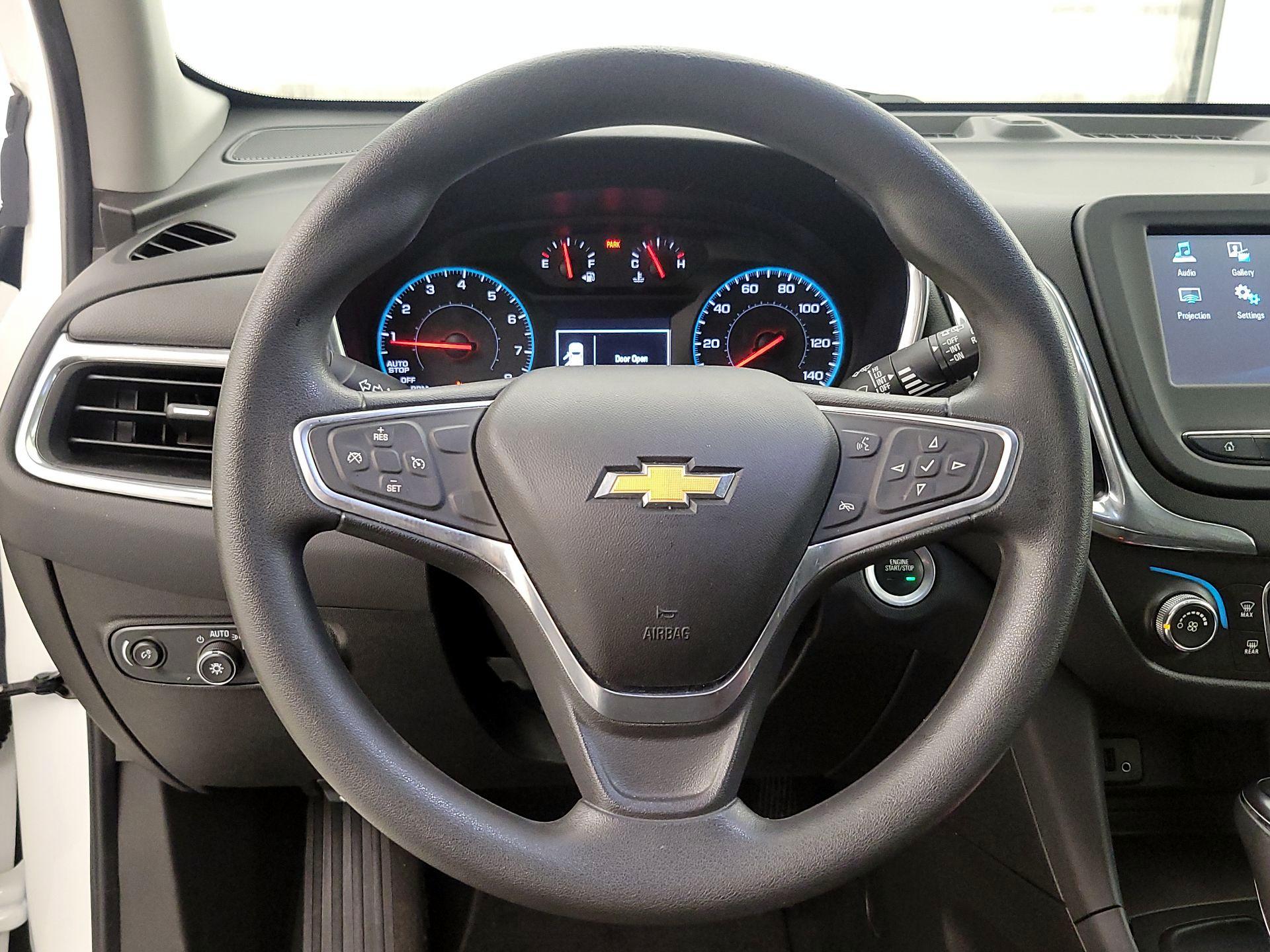 Thumbnail: 2018 Chevrolet Equinox - 10