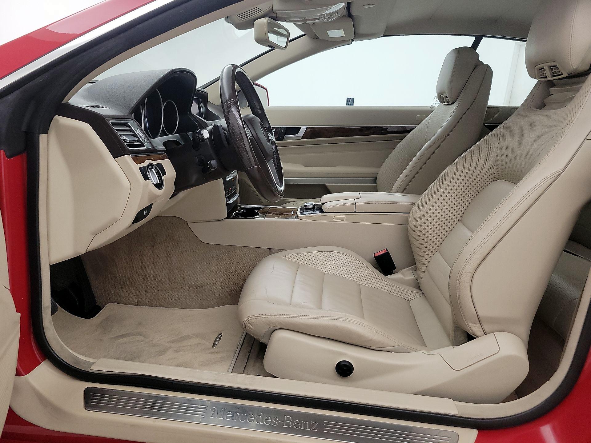 Thumbnail: 2016 Mercedes-Benz E-Class - 11