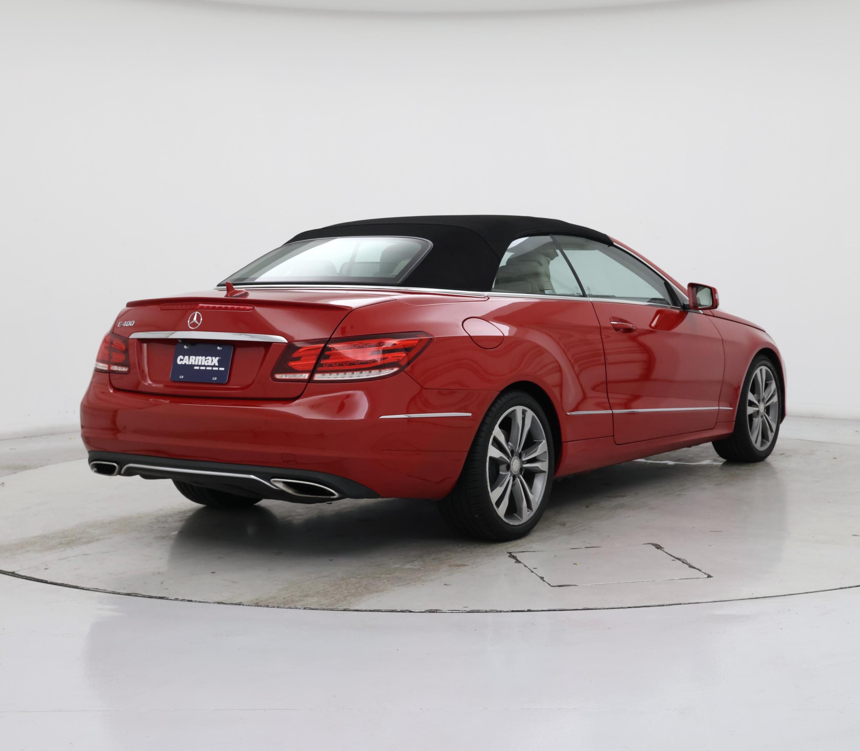 Thumbnail: 2016 Mercedes-Benz E-Class - 8