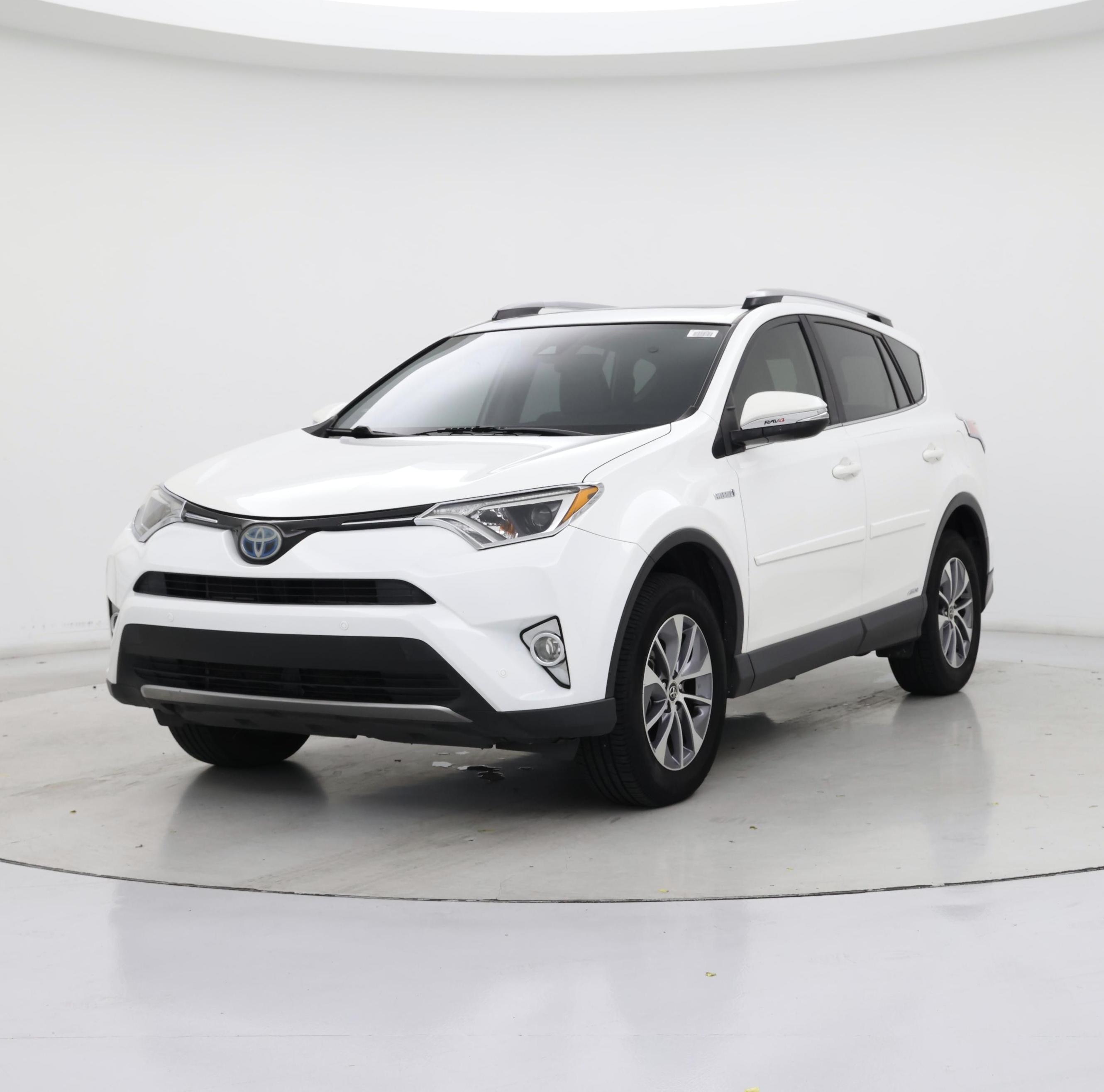 Thumbnail: 2018 Toyota RAV4 - 4