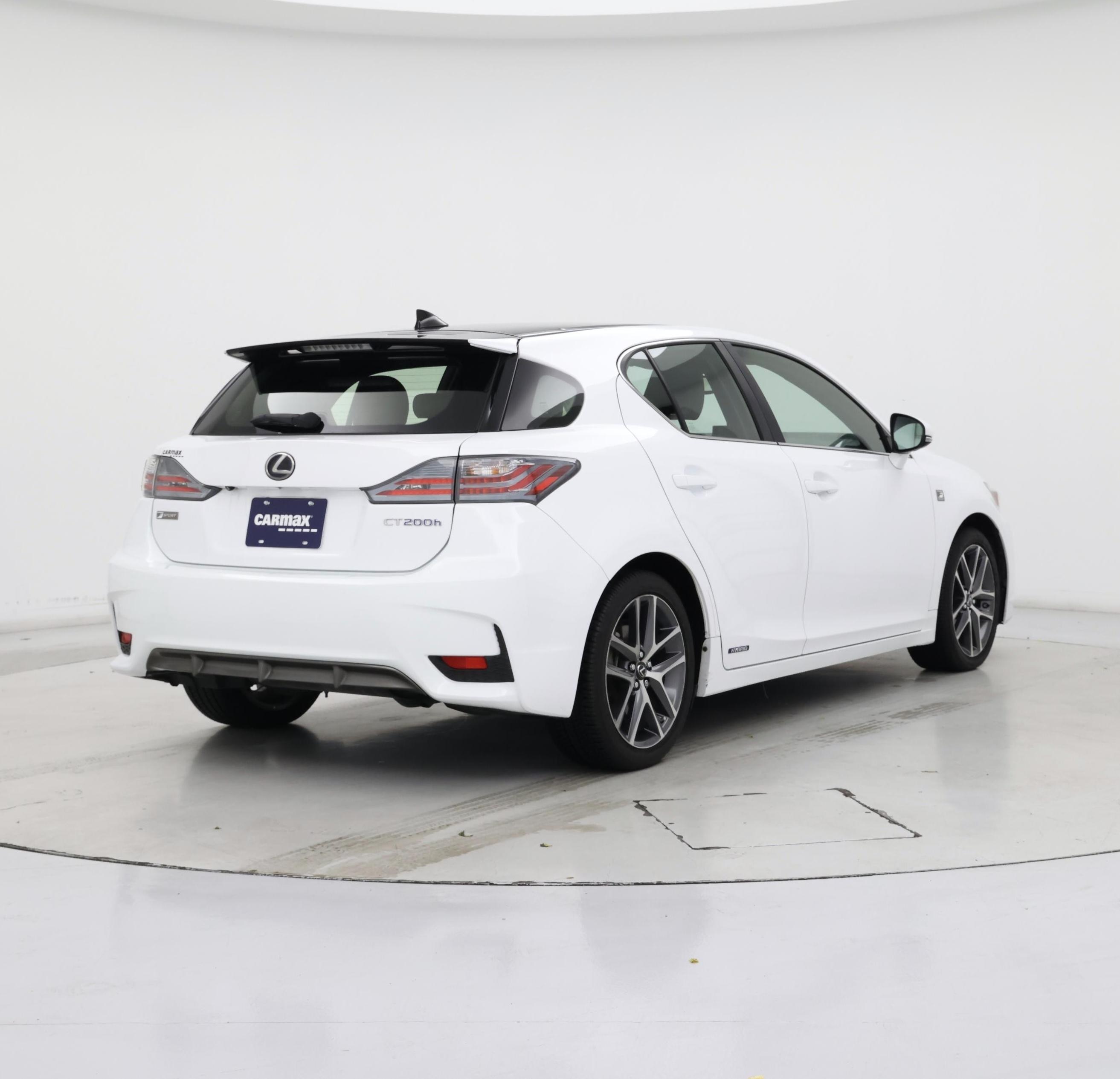 Thumbnail: 2015 Lexus CT - 8