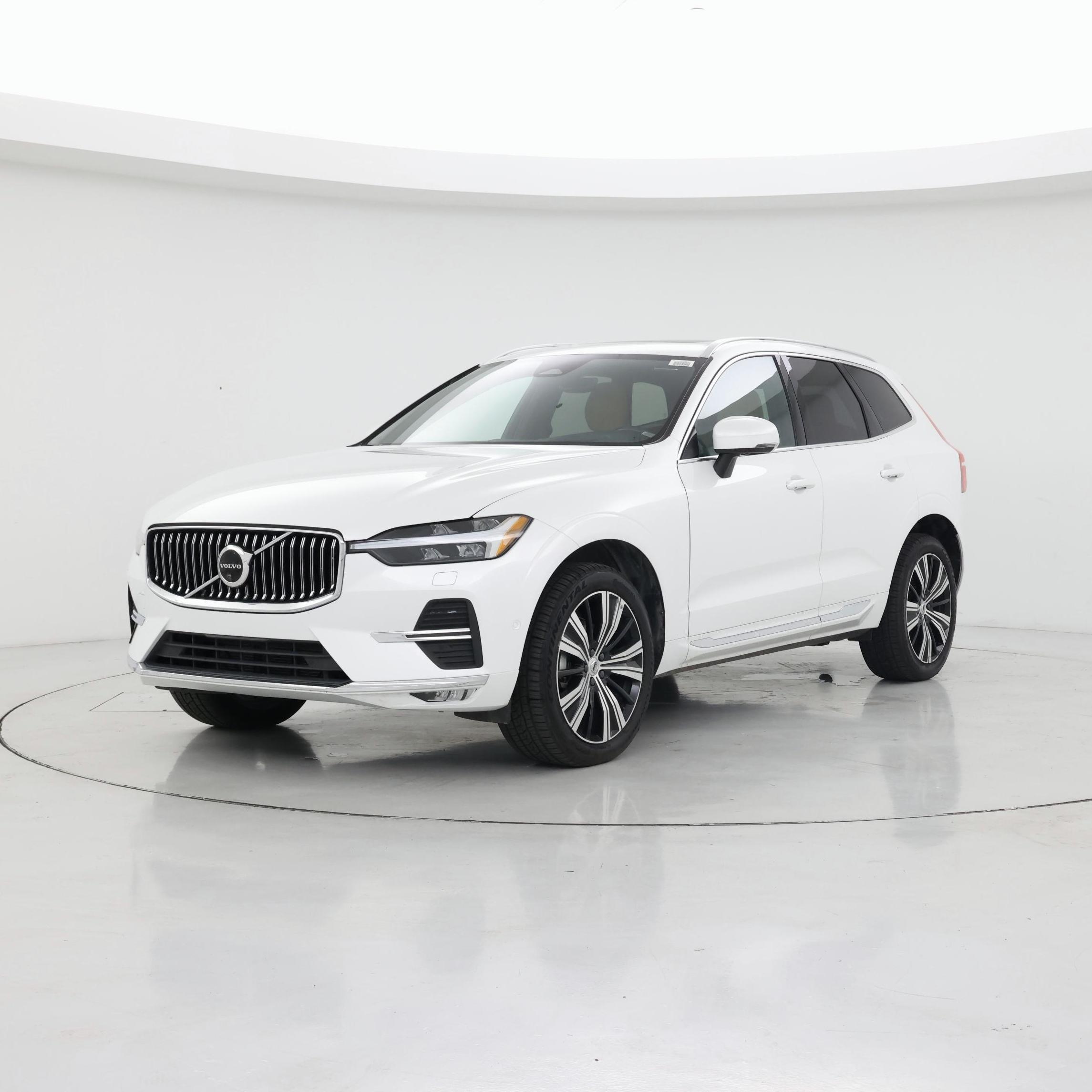 Thumbnail: 2022 Volvo XC60 - 4