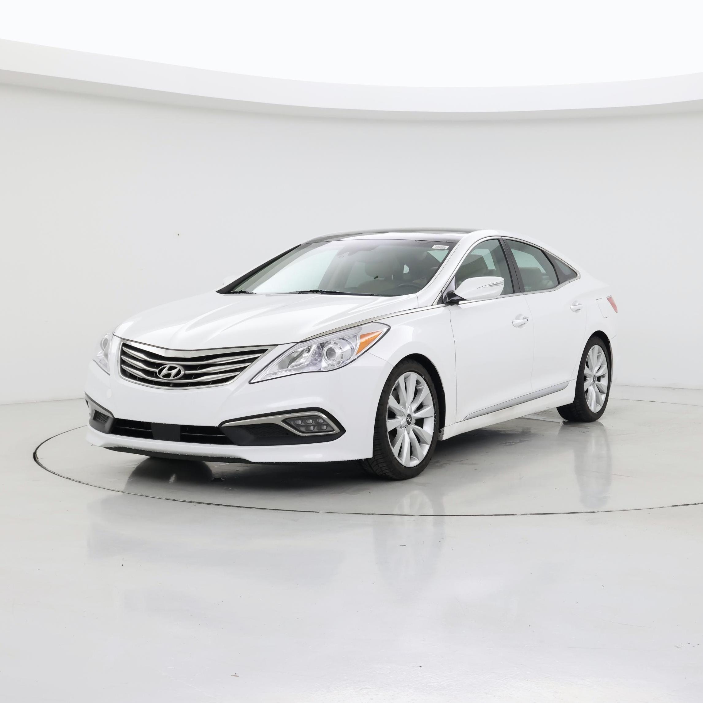 Thumbnail: 2016 Hyundai Azera - 4