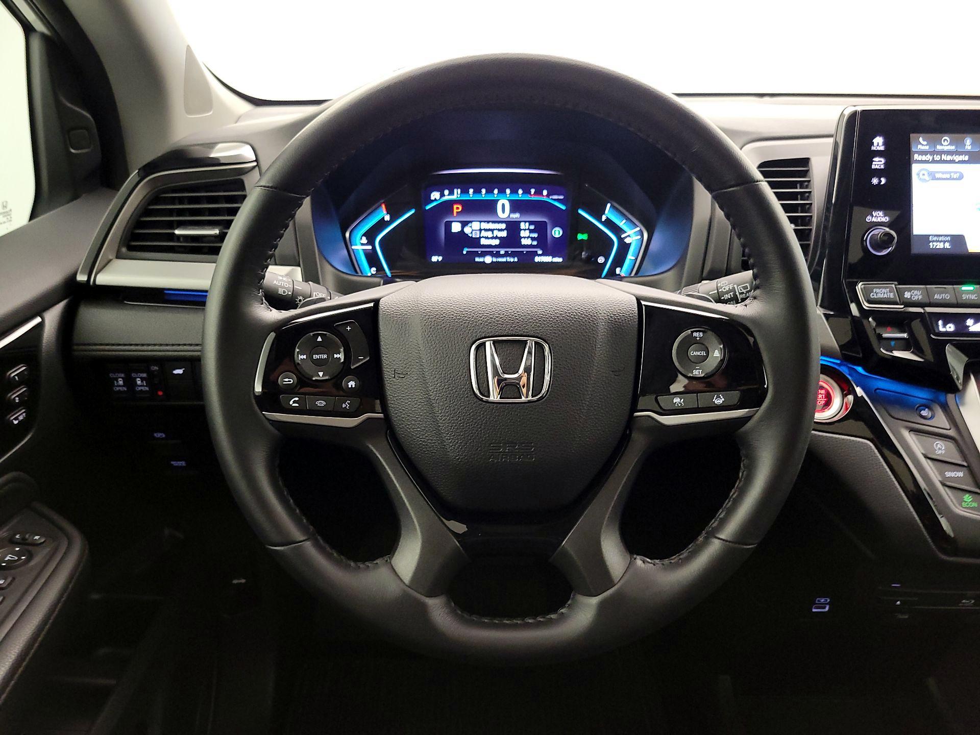 Thumbnail: 2023 Honda Odyssey - 10