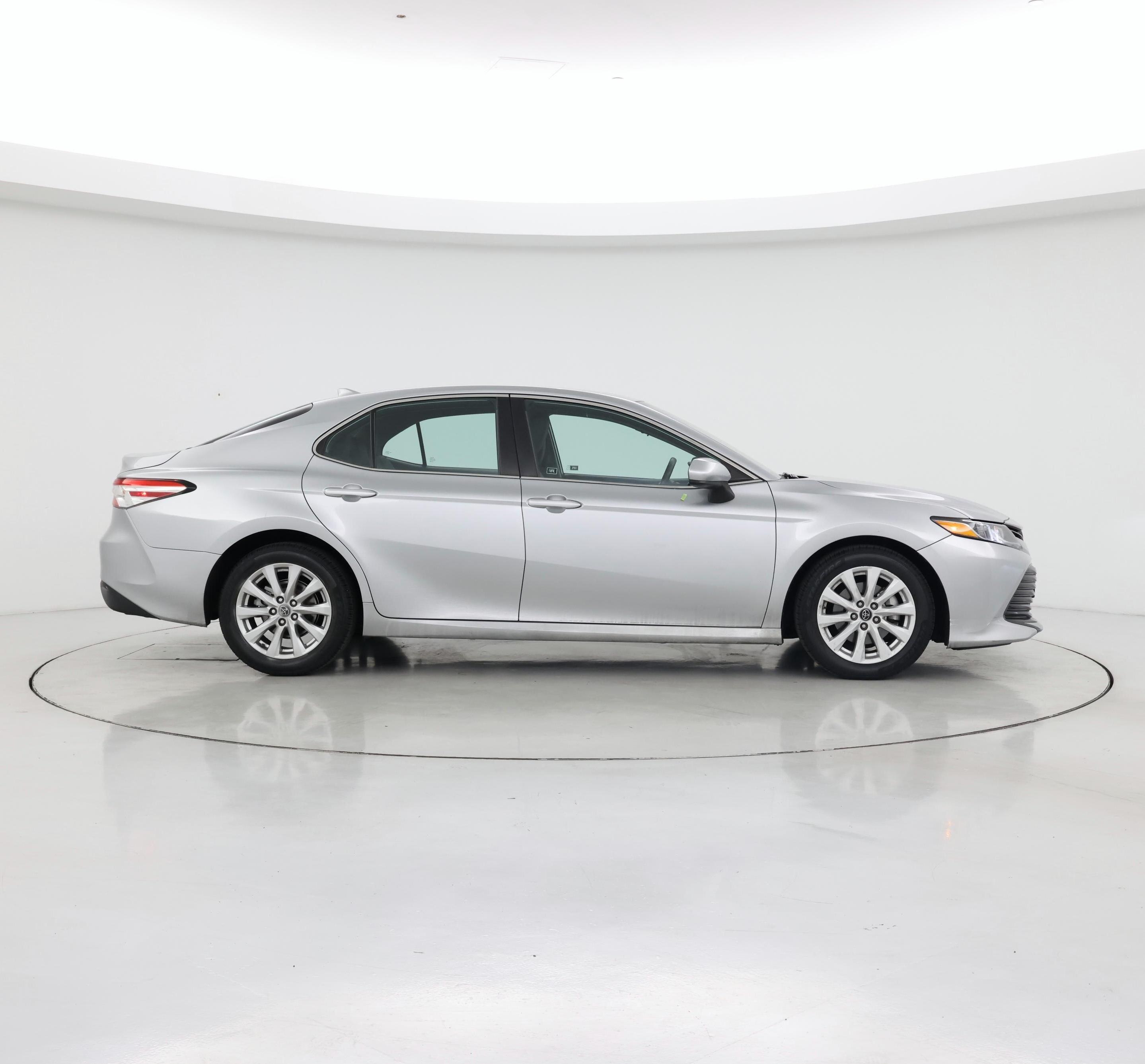 Thumbnail: 2019 Toyota Camry - 7