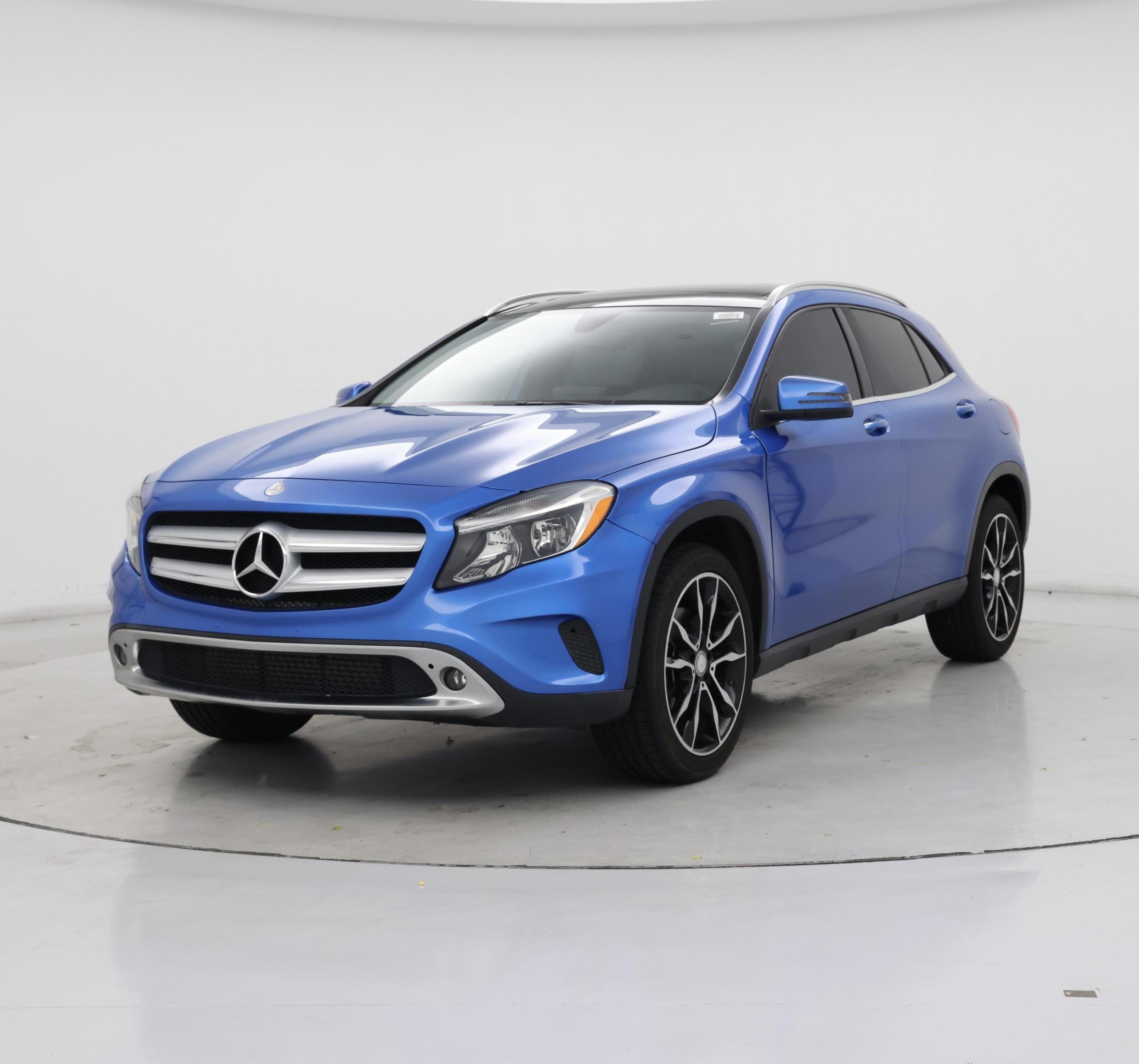 Thumbnail: 2017 Mercedes-Benz GLA - 4