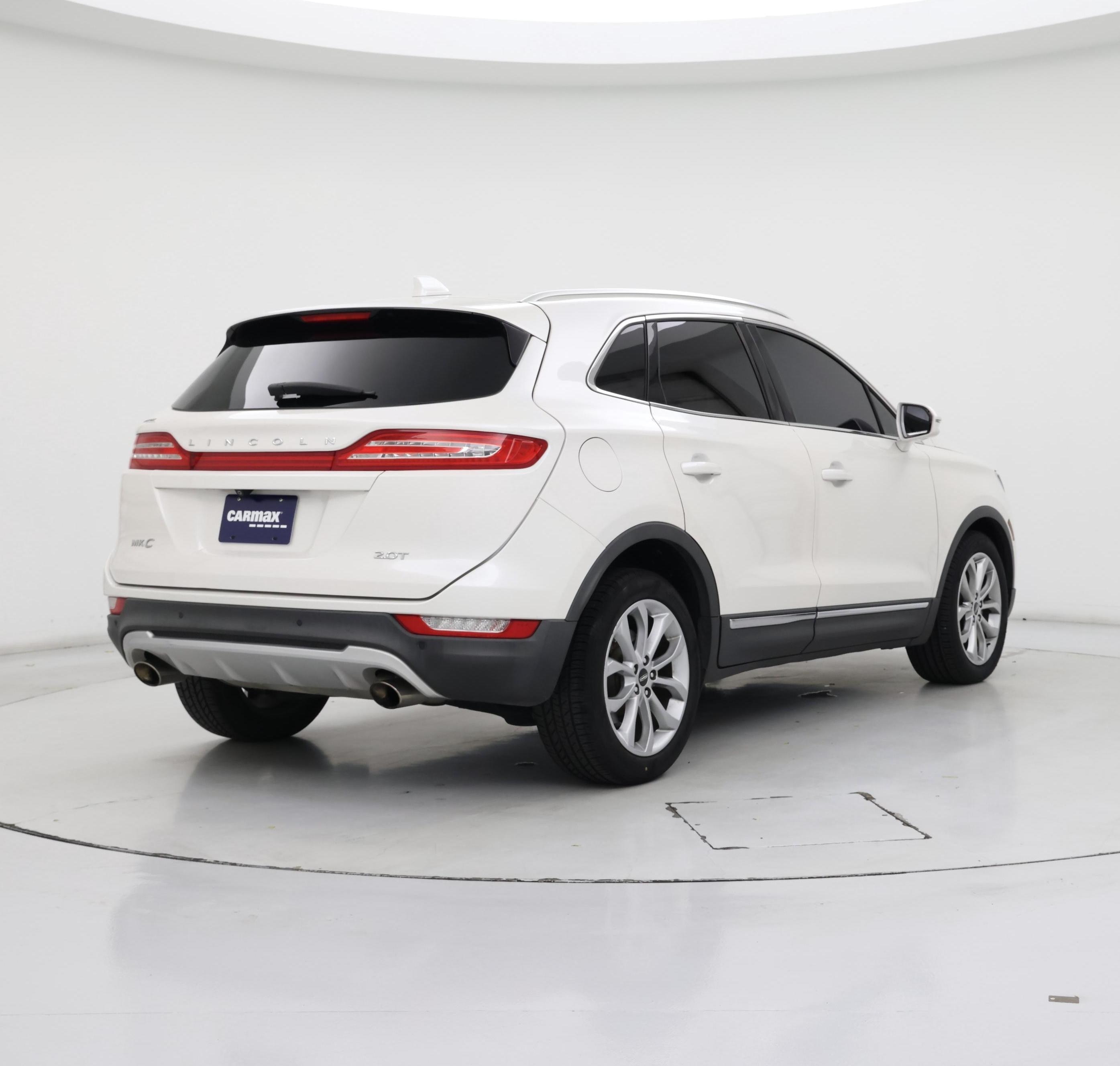 Thumbnail: 2017 Lincoln MKC - 8