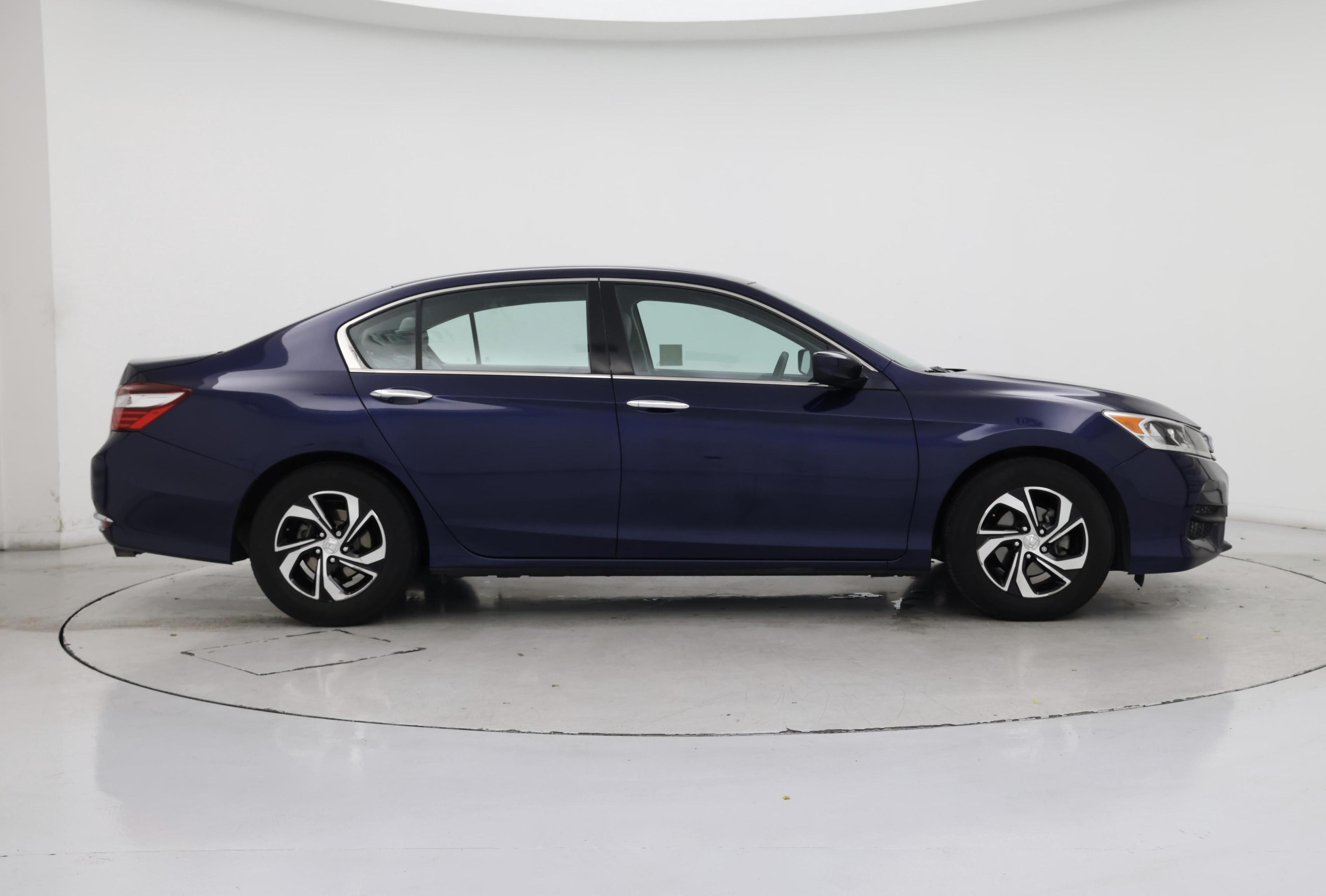 Thumbnail: 2016 Honda Accord - 7