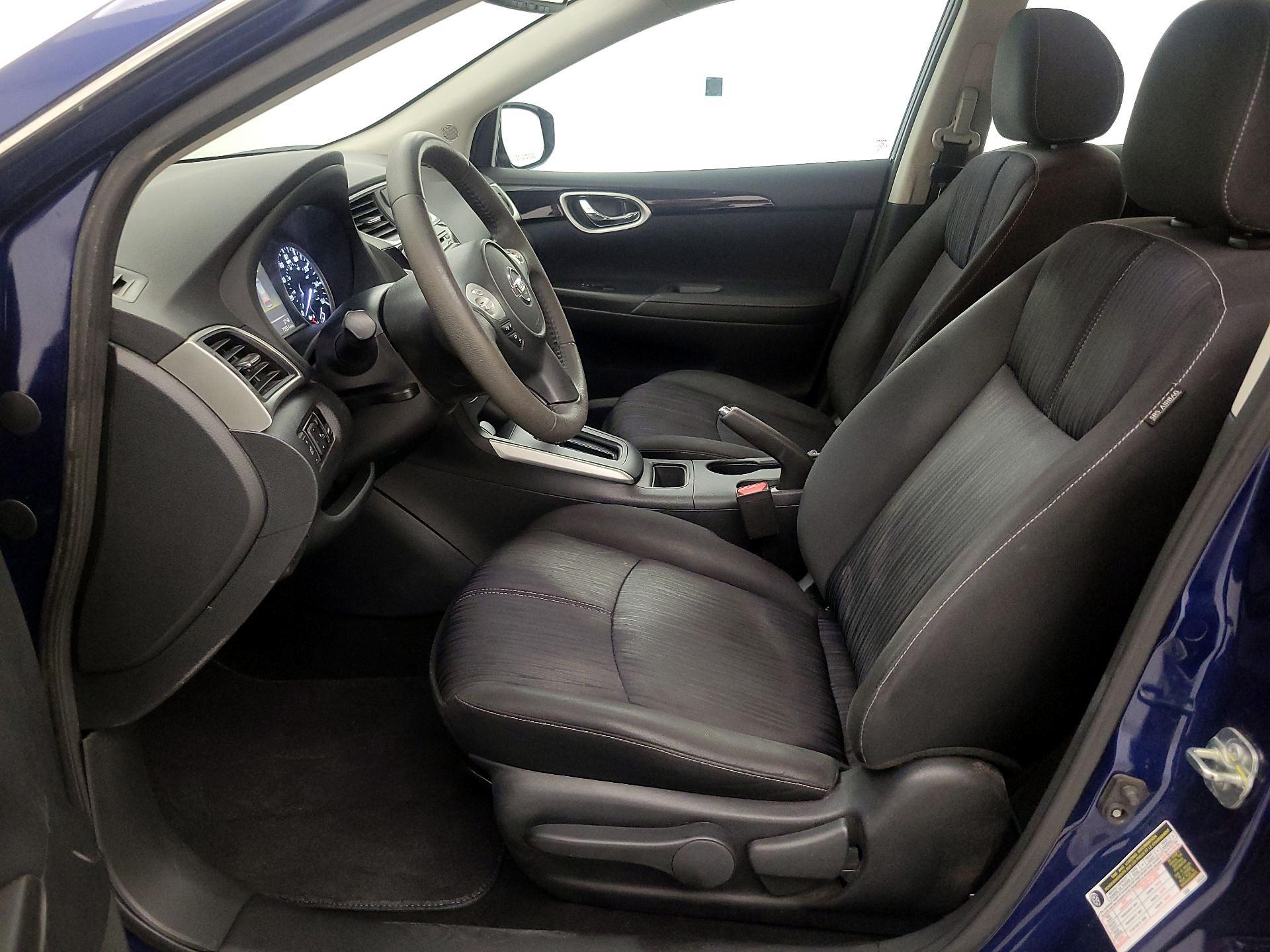 Thumbnail: 2017 Nissan Sentra - 11