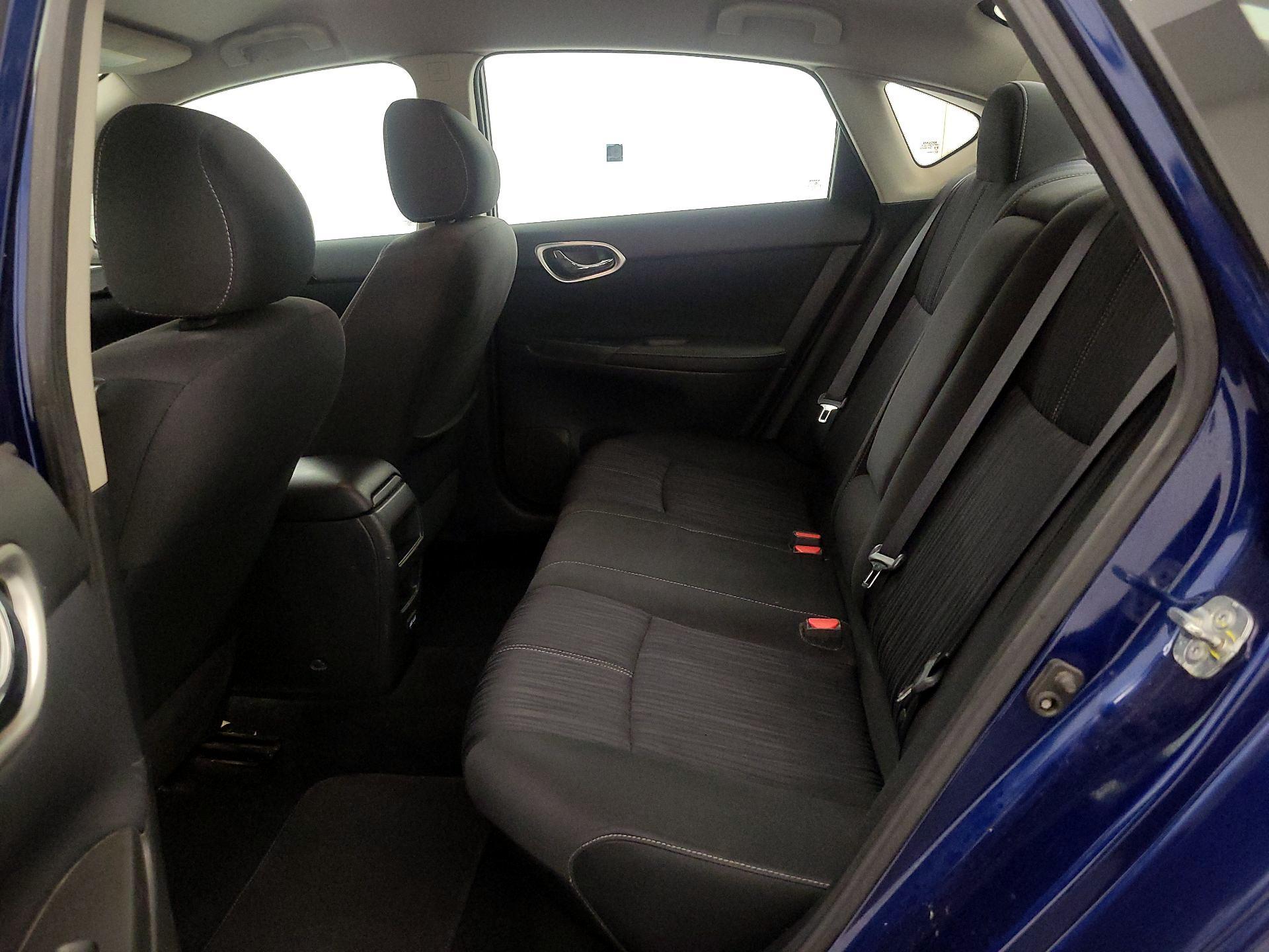 Thumbnail: 2017 Nissan Sentra - 19