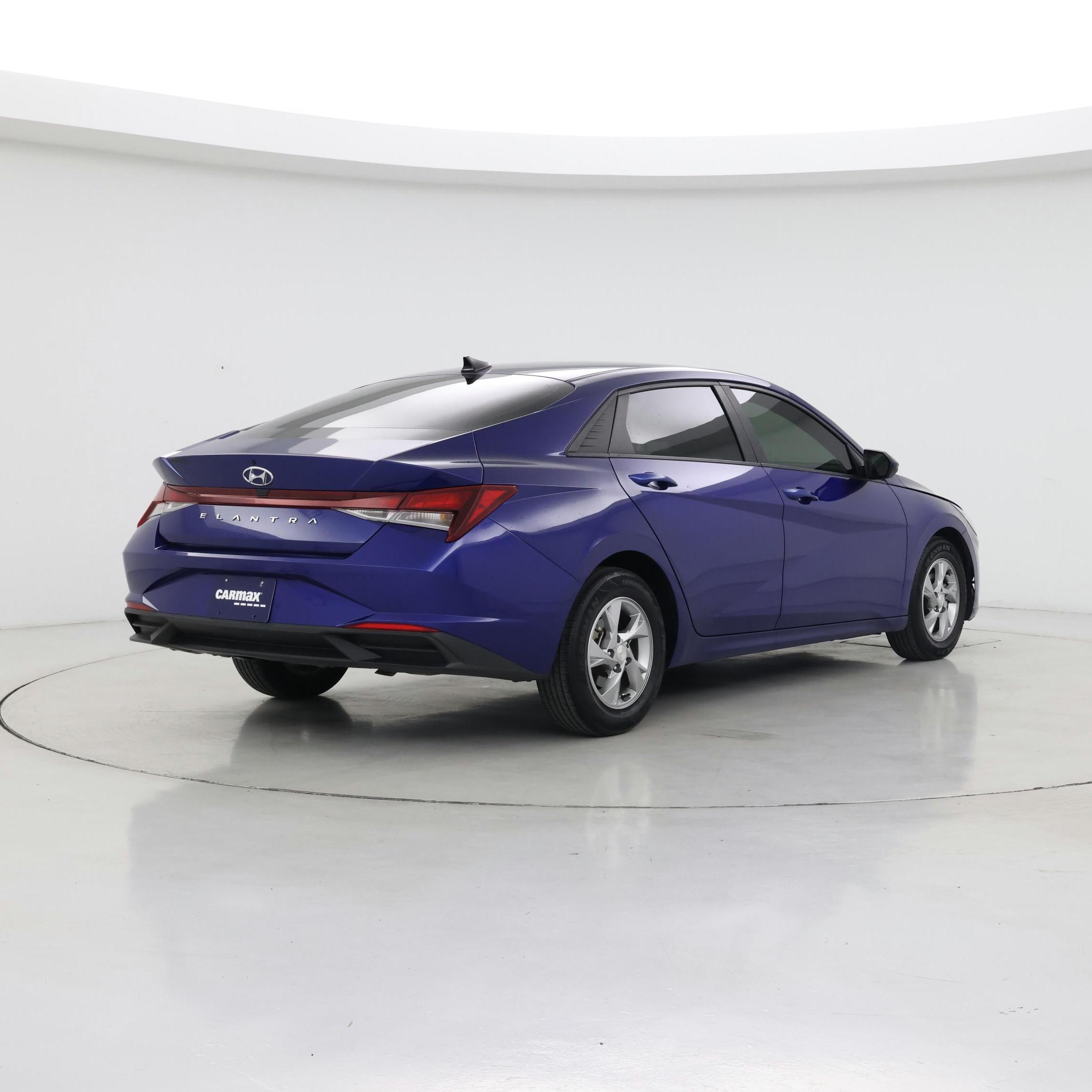 Thumbnail: 2021 Hyundai Elantra - 8