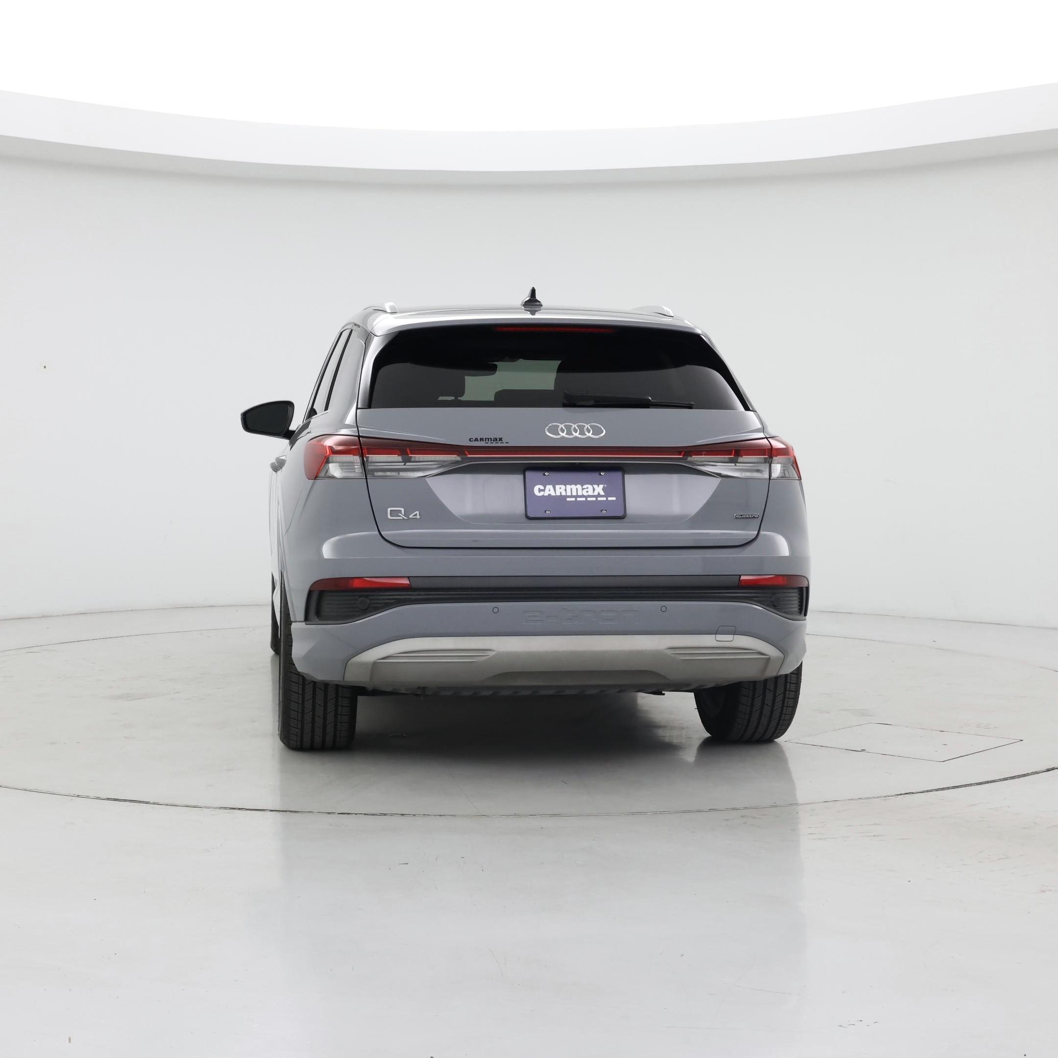 Thumbnail: 2022 Audi Q4 e-tron - 6